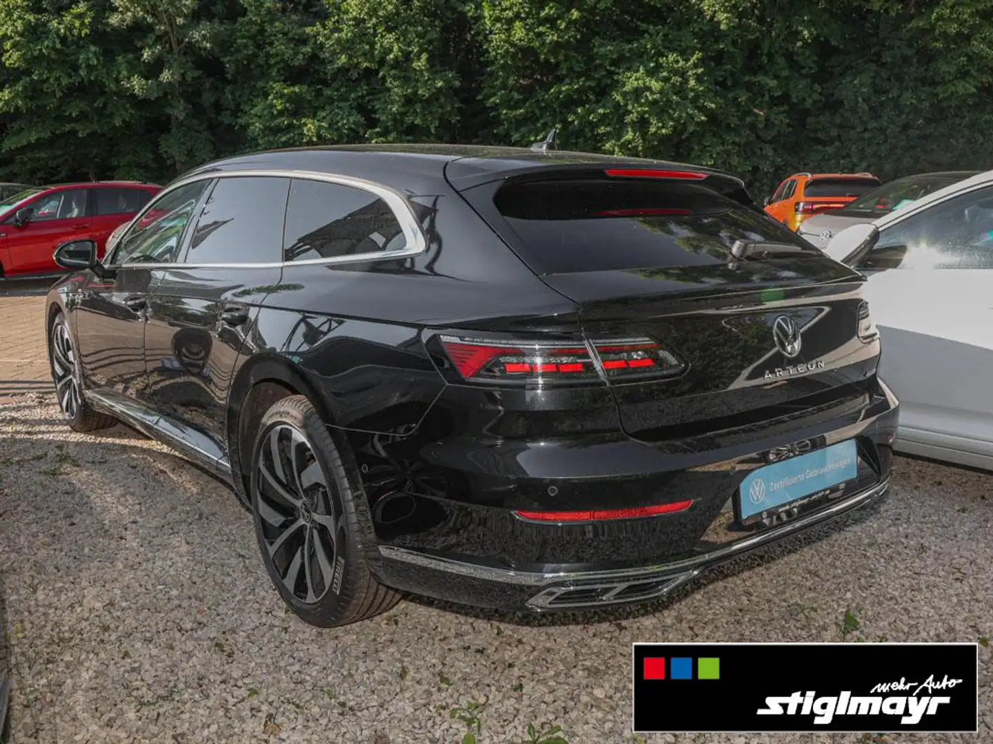 Volkswagen Arteon Shooting Brake R-line 2.0 TDI 4-Motion Schwarz - 2