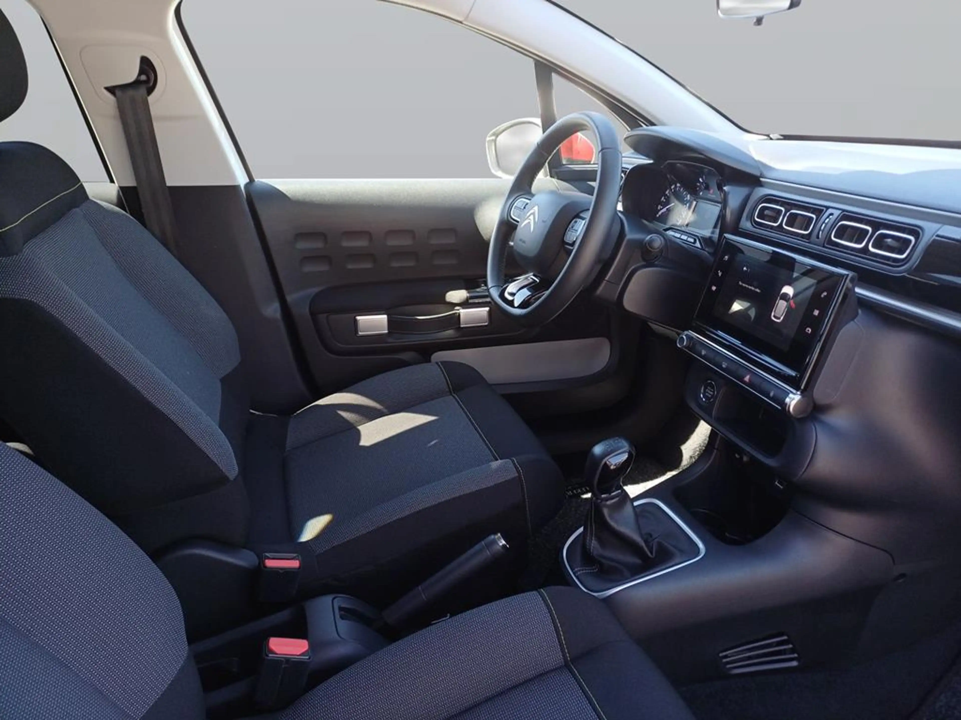 Citroen C3 PureTech 83 S&S Shine — photo 10