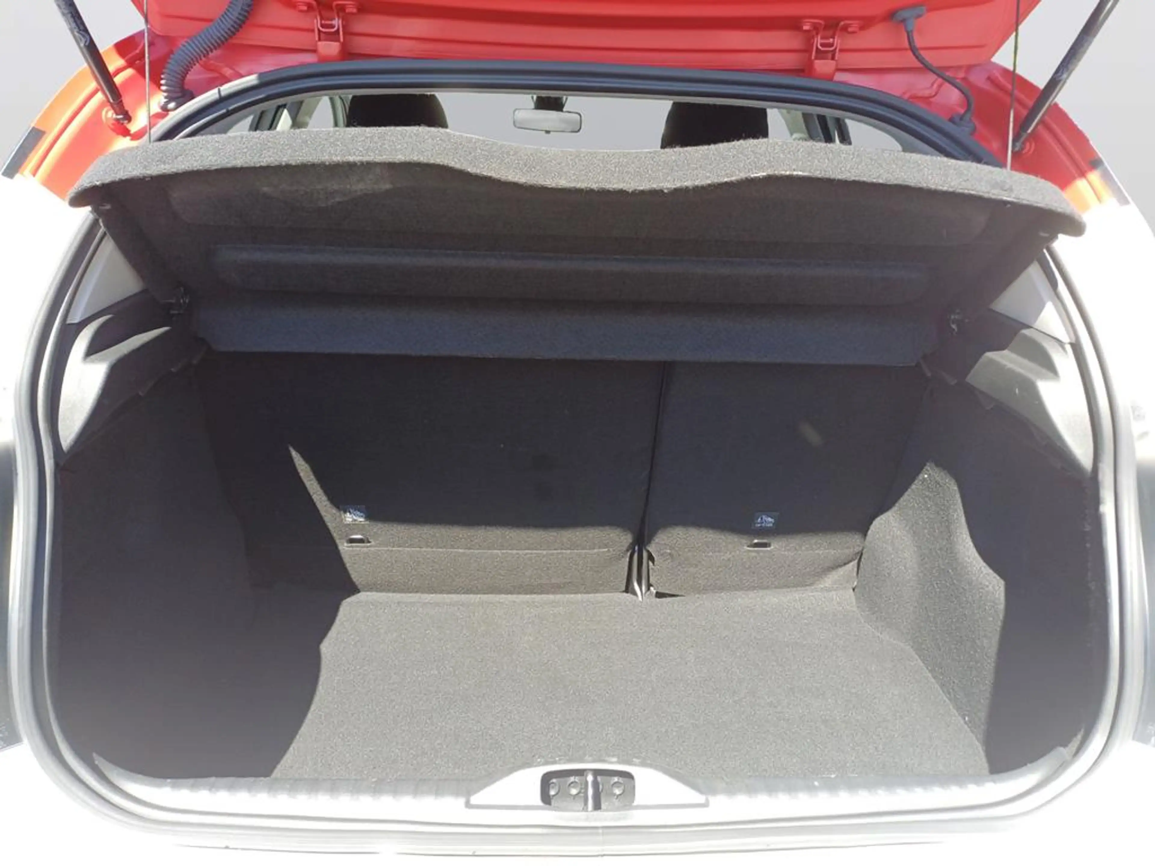 Citroen C3 PureTech 83 S&S Shine — photo 6