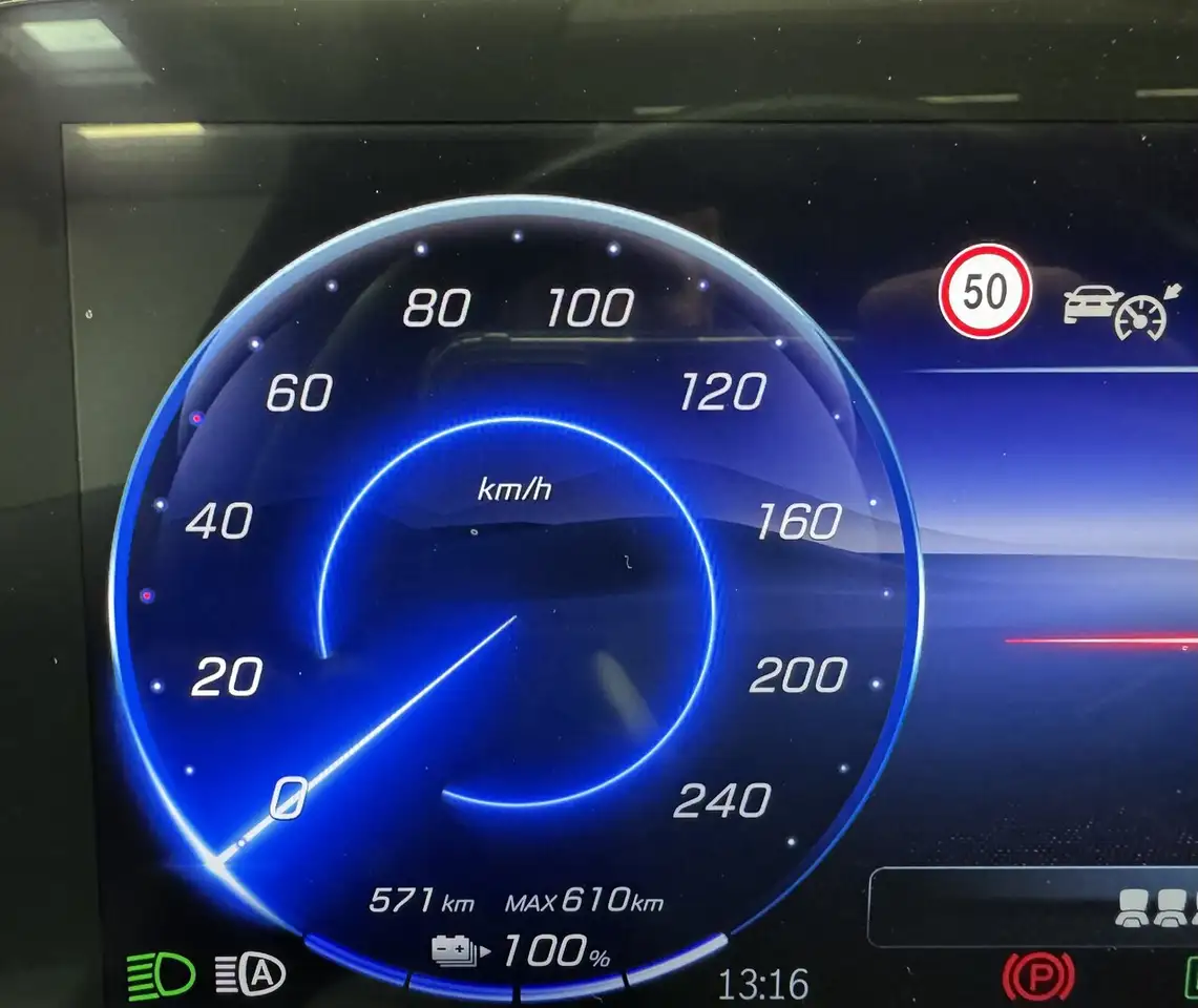 Mercedes-Benz EQE 4Matic AMG Line Pano 571 KM SoH 100%! T..., миниатюра 28