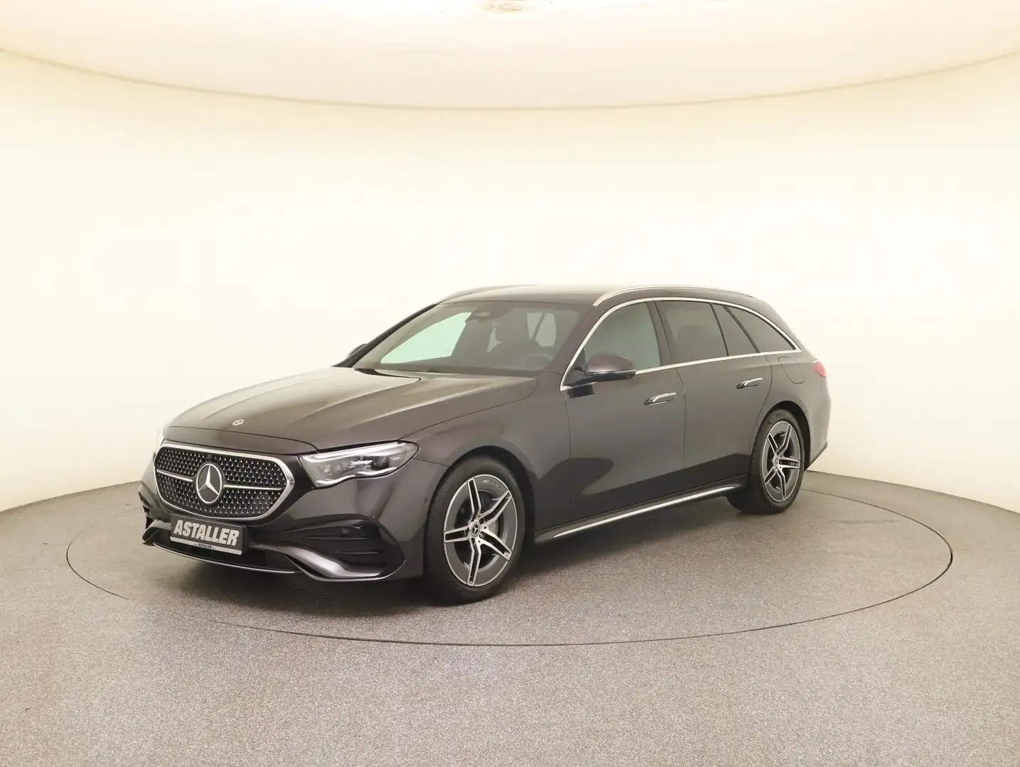 Mercedes-Benz E 300 T de 4M AMG Line2x LED+AHK+Distro+WiPa+19" Grau - 2