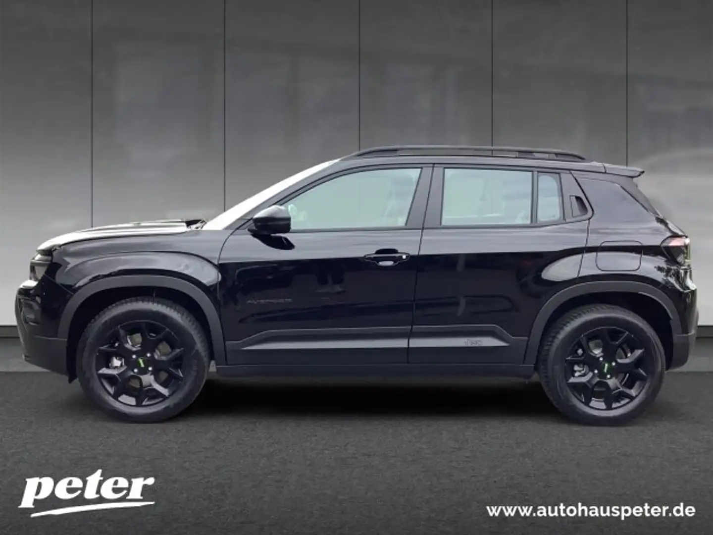 Jeep Avenger Avenger 4xe MY26 Upland 1.2l T3 eAWD Schwarz - 2