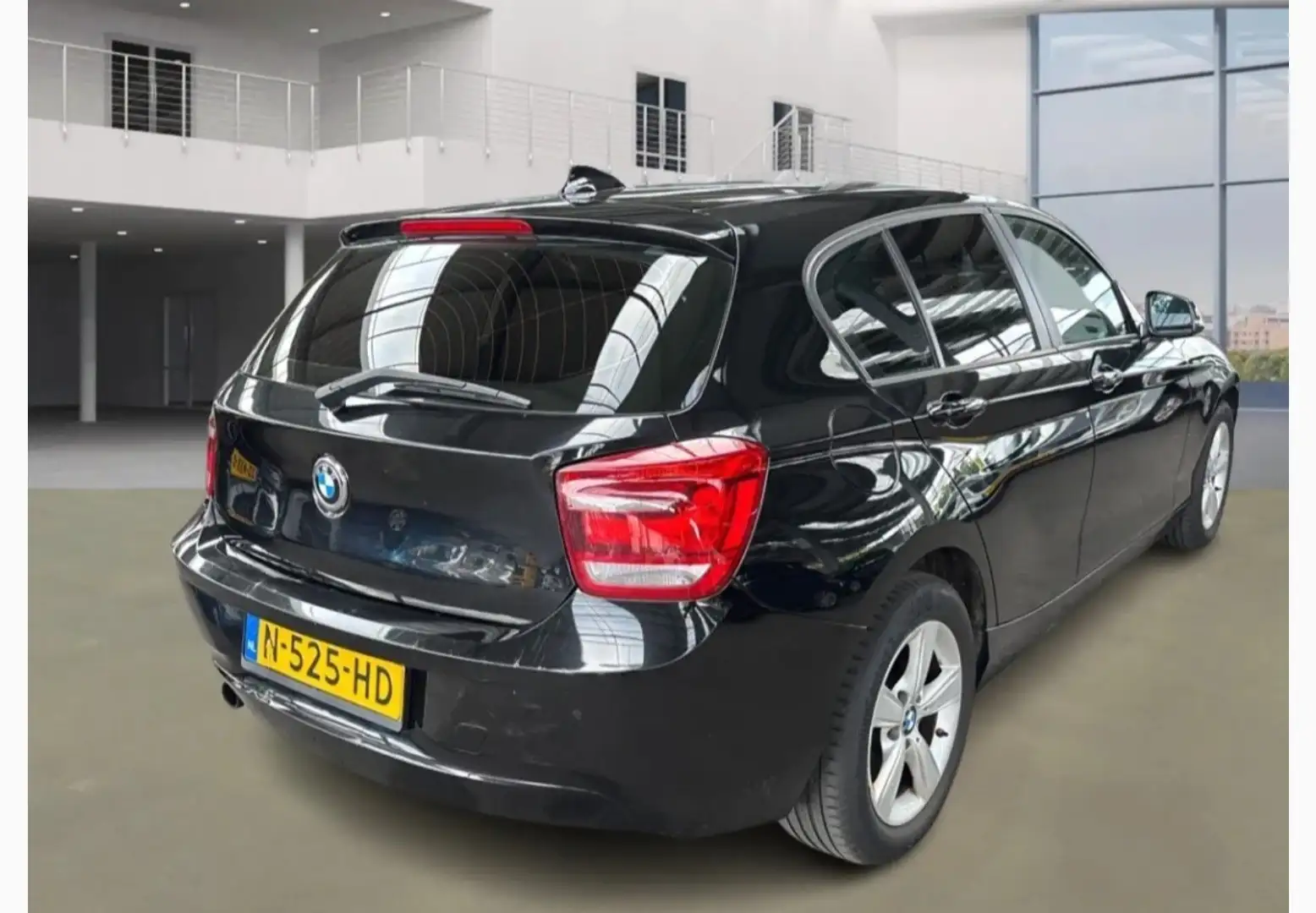 BMW 114 EDE Zwart - 2