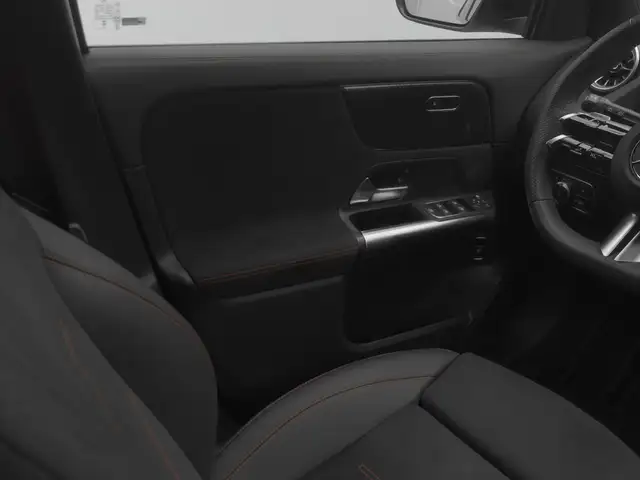 Mercedes-Benz Gla Class view 22