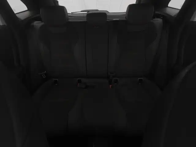Mercedes-Benz Gla Class view 23
