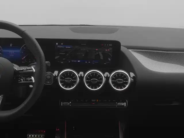 Mercedes-Benz Gla Class view 20