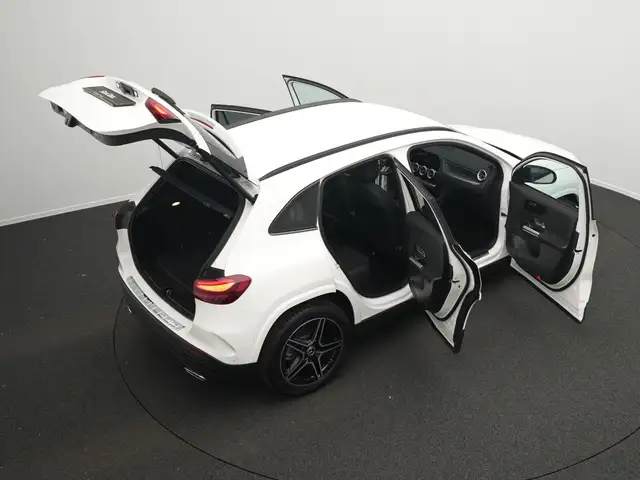 Mercedes-Benz Gla Class view 15