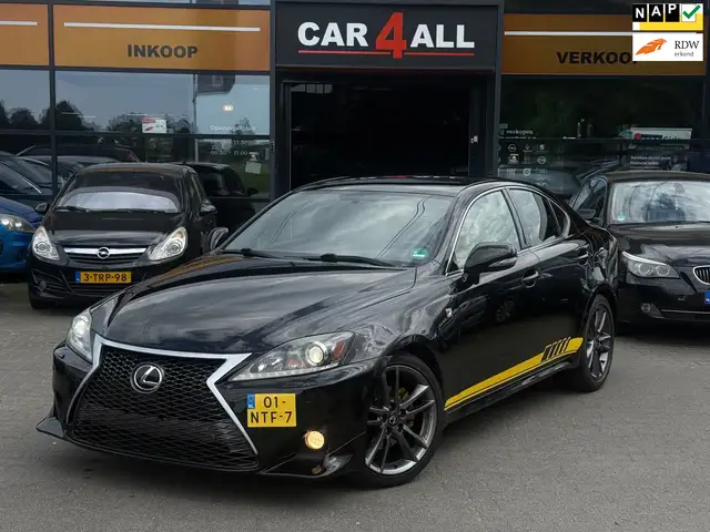 Lexus IS 250 CAMERA/NAVI/PDC/LMVELGEN/APK 15-1-2027/STLVRM/ZWAR