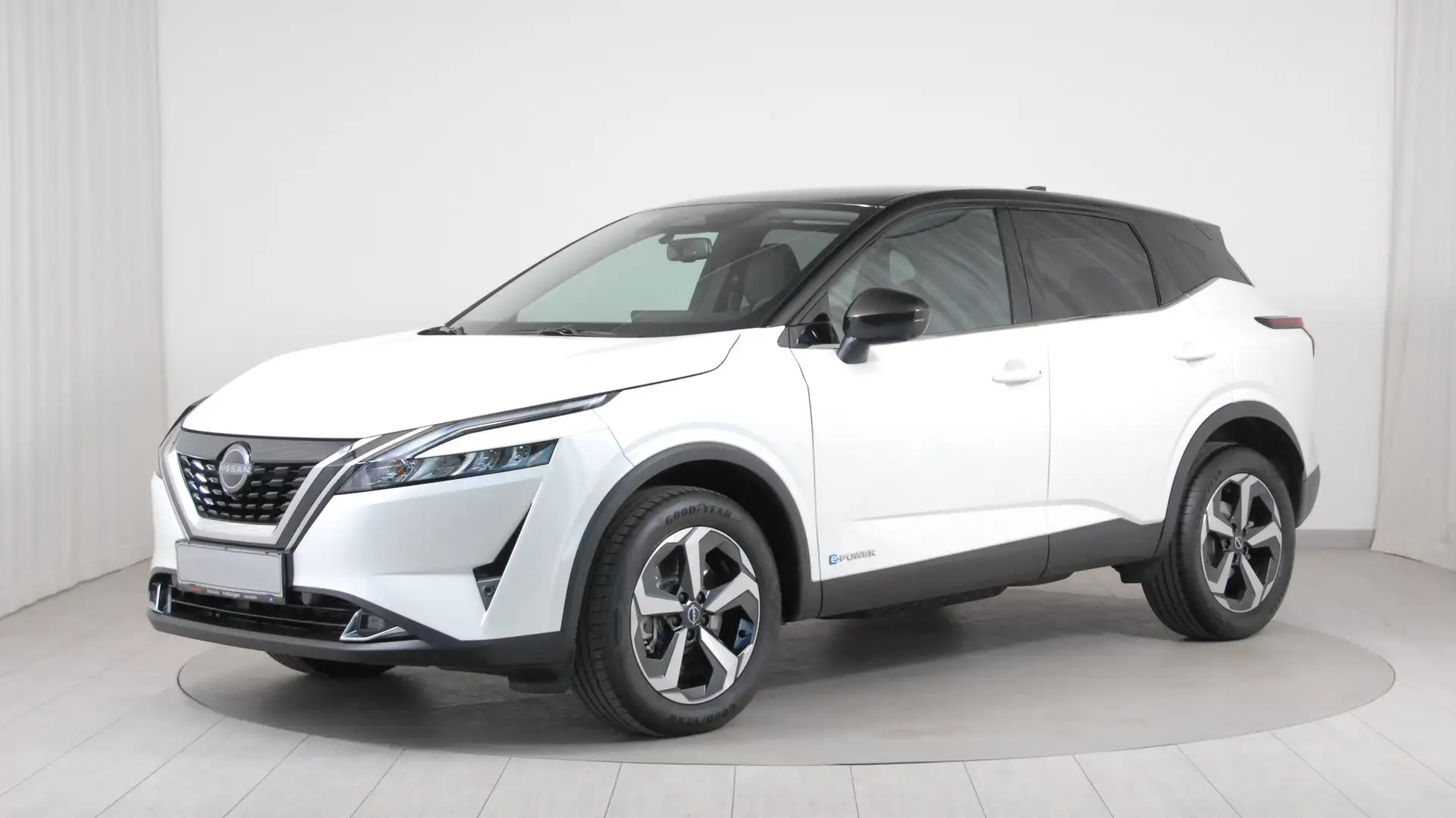 Nissan Qashqai e-POWER 1.5 VC-T N-Connecta *Business Paket* Weiß - 2