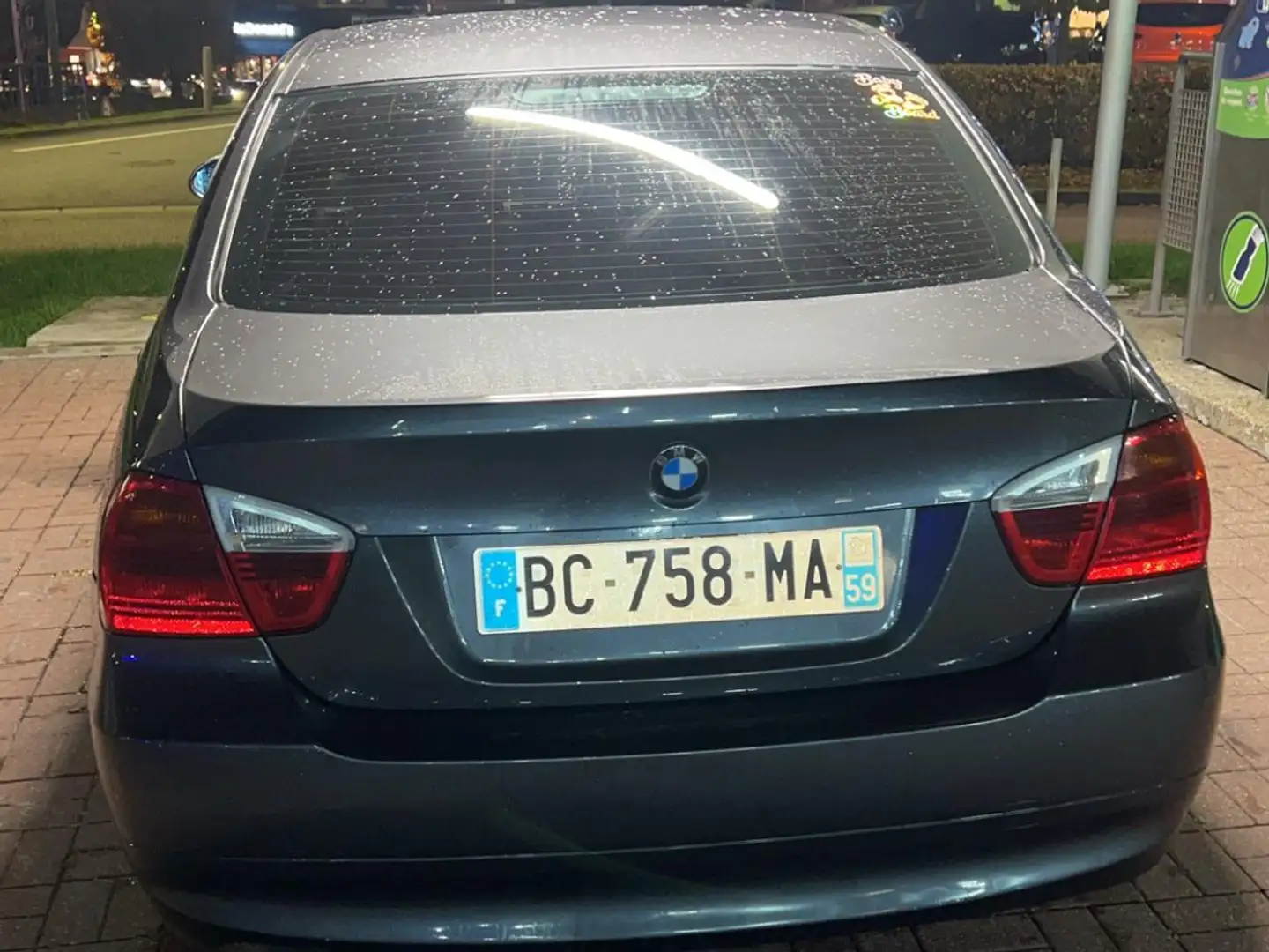 BMW 318 Touring 318d 143ch Edition Gris - 1