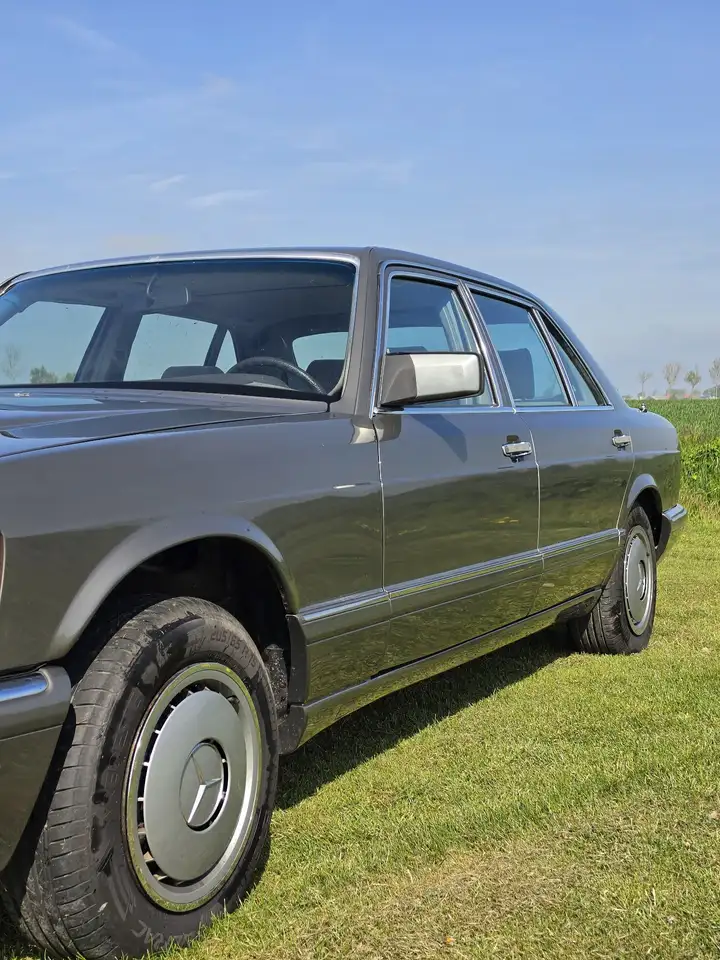 Mercedes-Benz S 420 SEL, foto 4