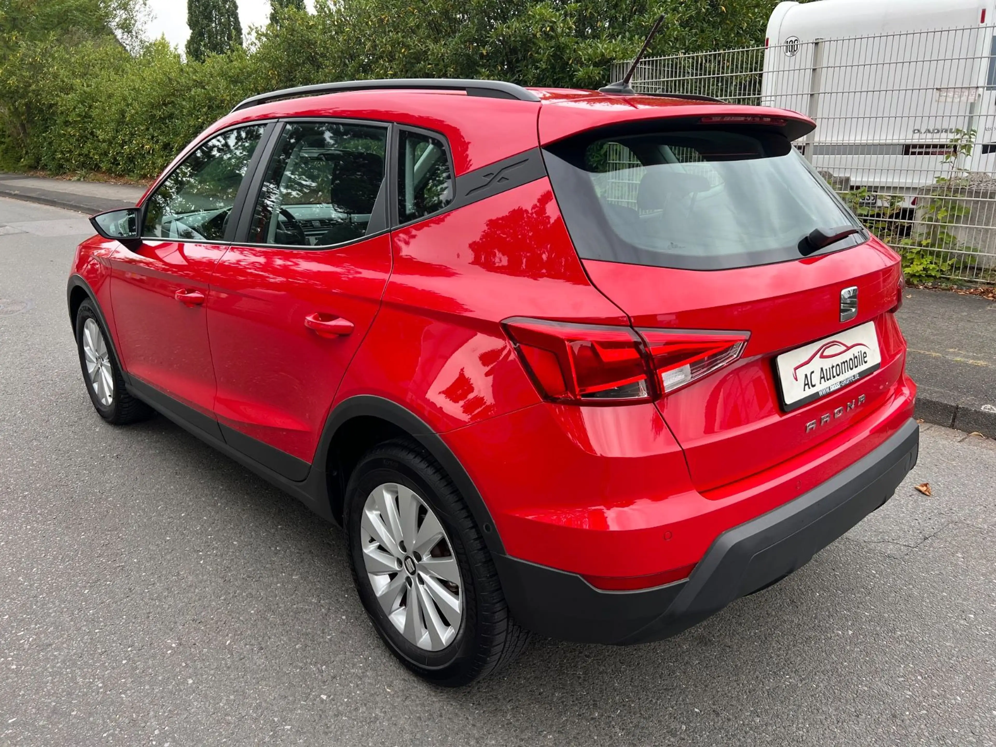 SEAT Arona Style* 1 Hand*Navi*Kamera*Klimaautomatik* — photo 5