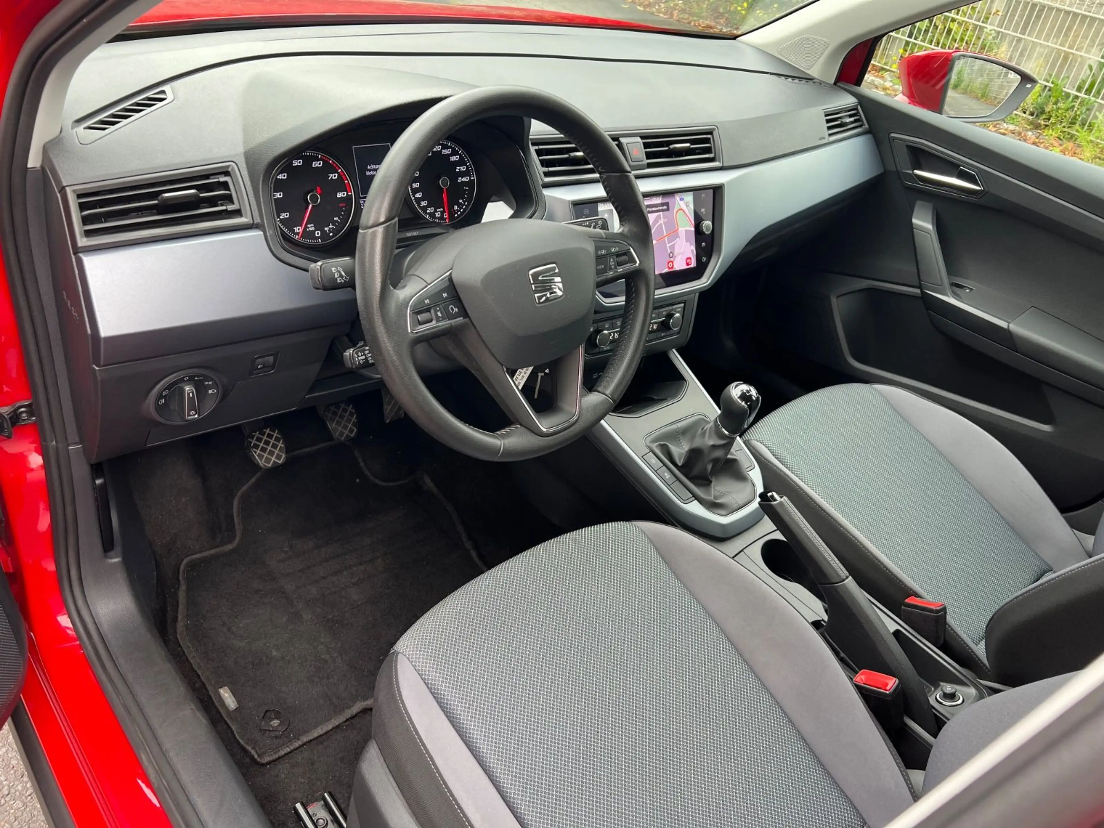 SEAT Arona Style* 1 Hand*Navi*Kamera*Klimaautomatik* — photo 11