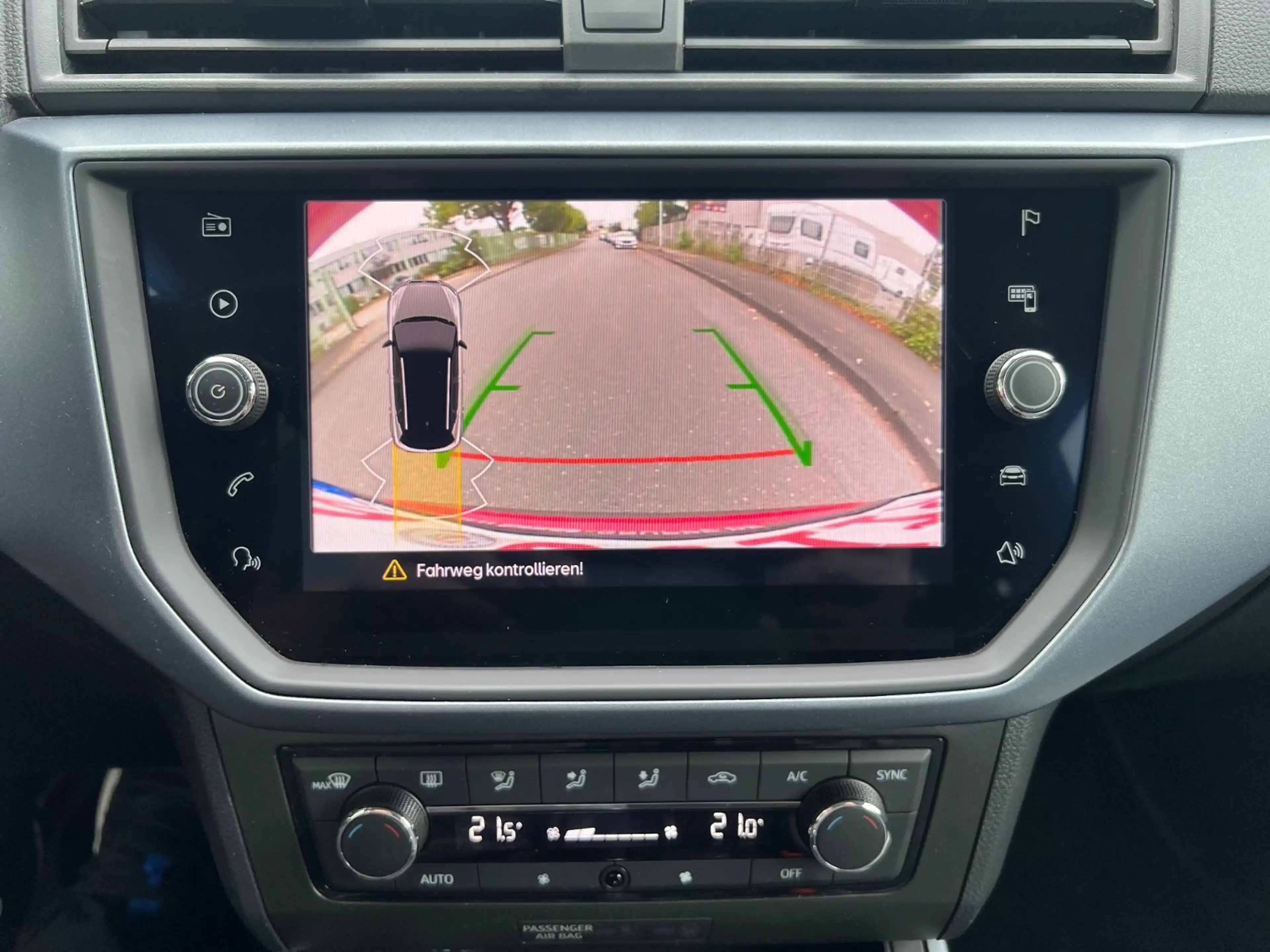 SEAT Arona Style* 1 Hand*Navi*Kamera*Klimaautomatik* — photo 13