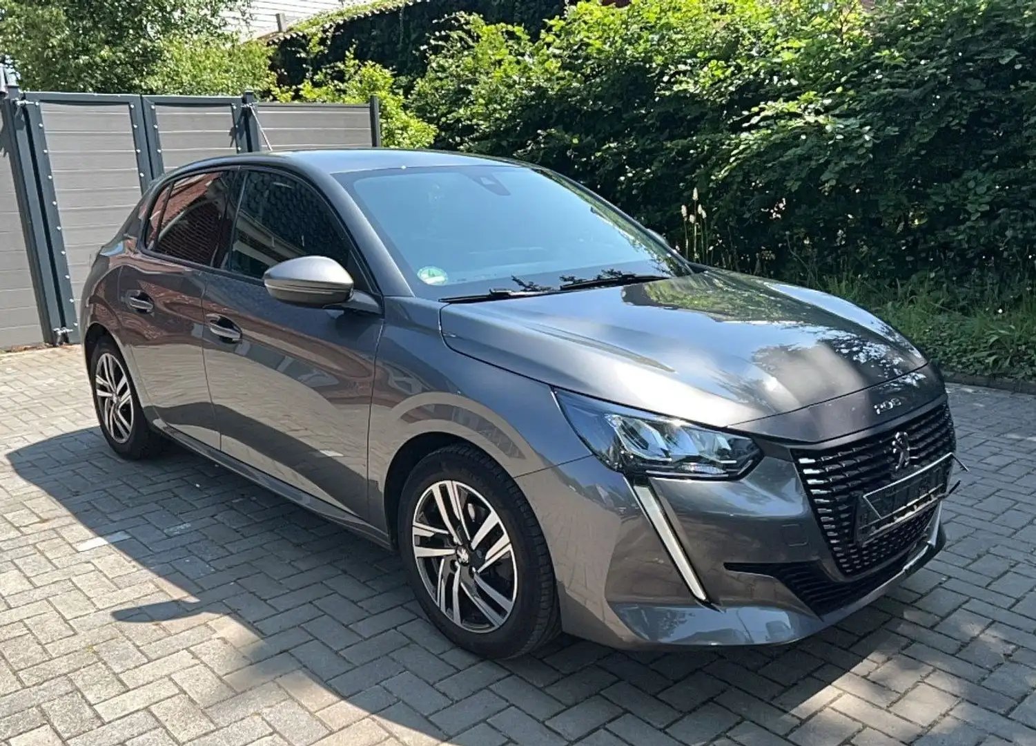 Peugeot 208 1.2i PureTech Allure Pack-uitstekende staat Grijs - 1
