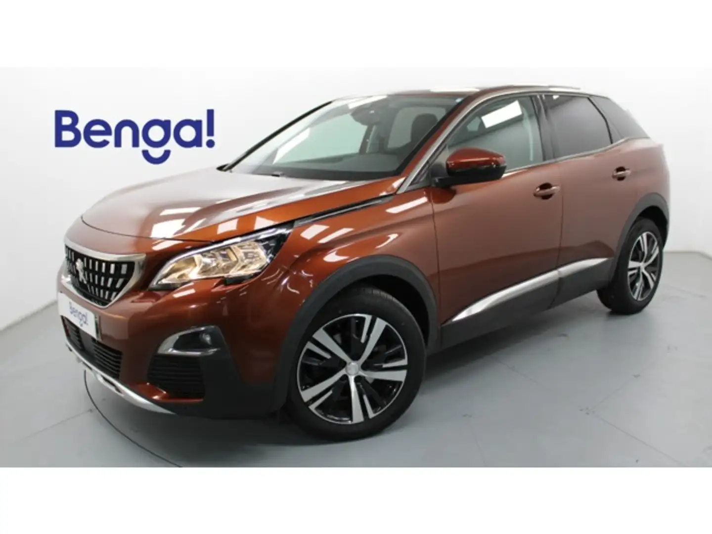 Peugeot 3008 1.6 BlueHDi Allure EAT6 120 Marrón - 1