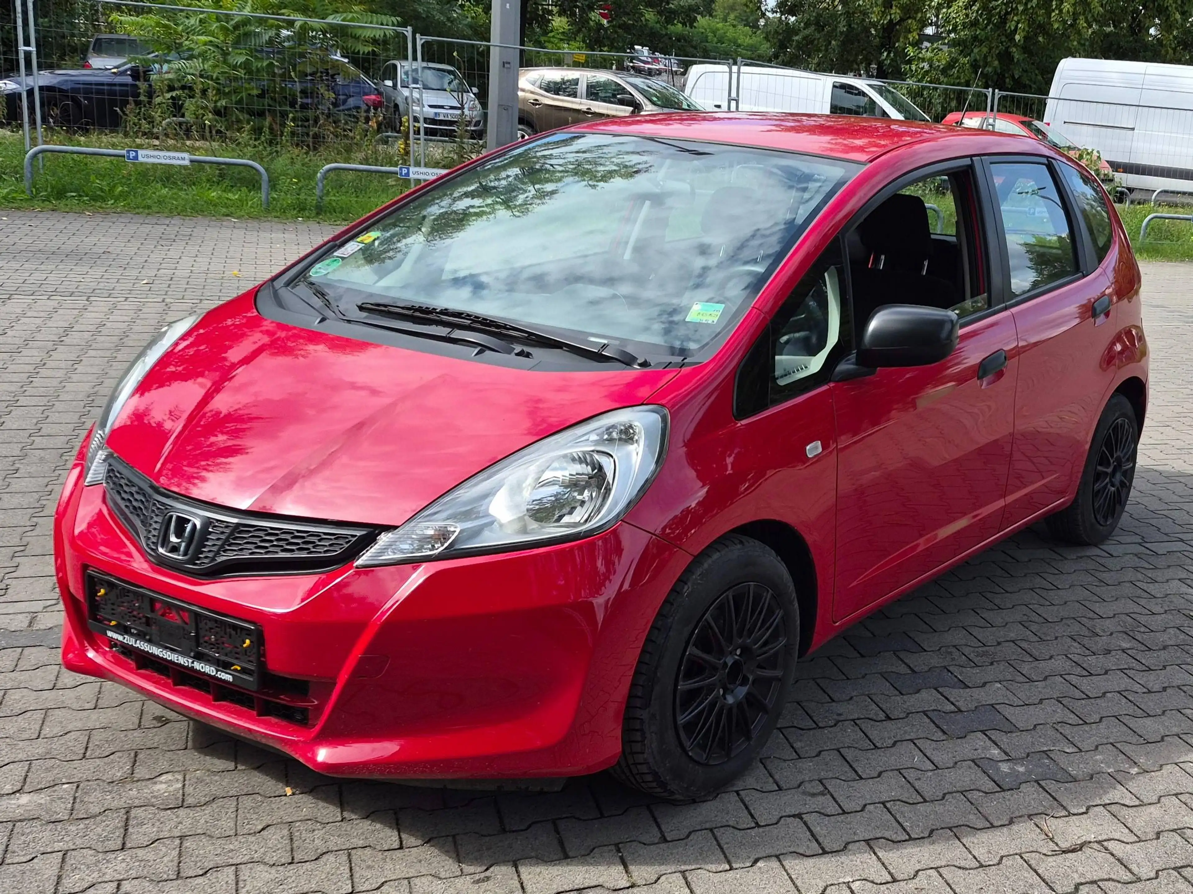 Honda Jazz TUV UND ASU NEU--TEC SEHR GUT