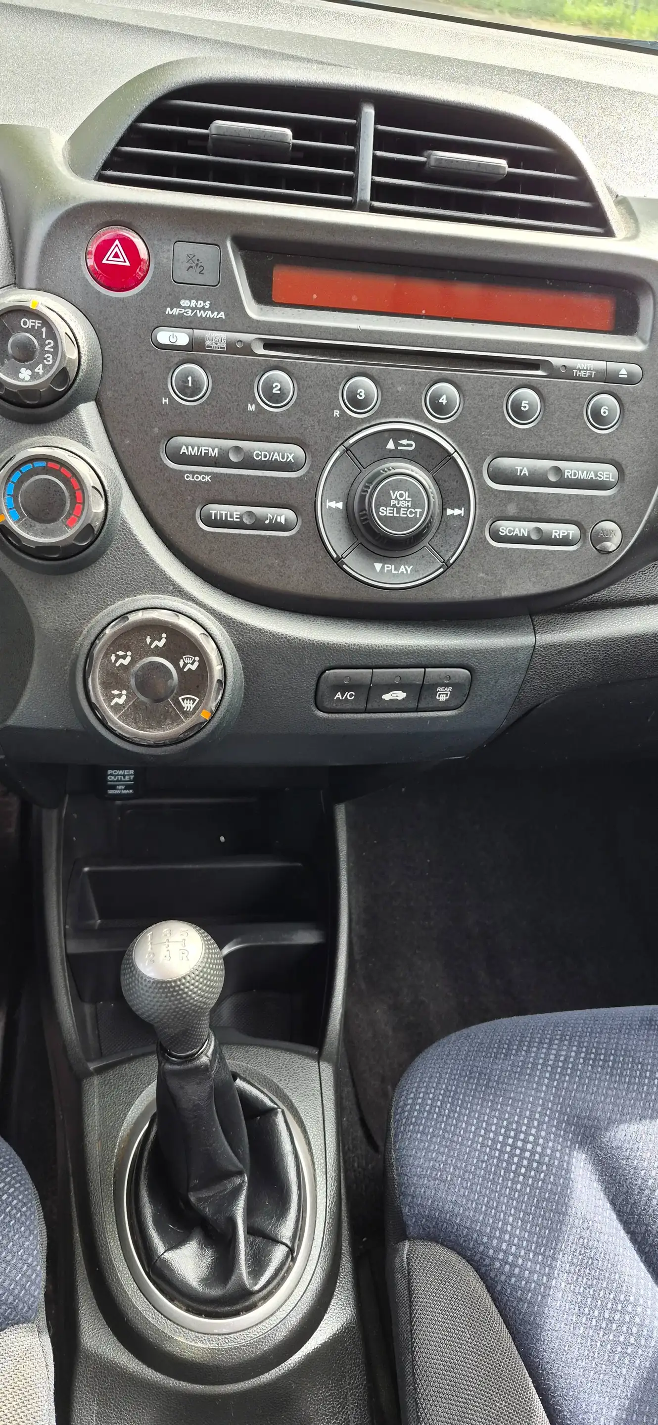 Honda Jazz TUV UND ASU NEU--TEC SEHR GUT — photo 13
