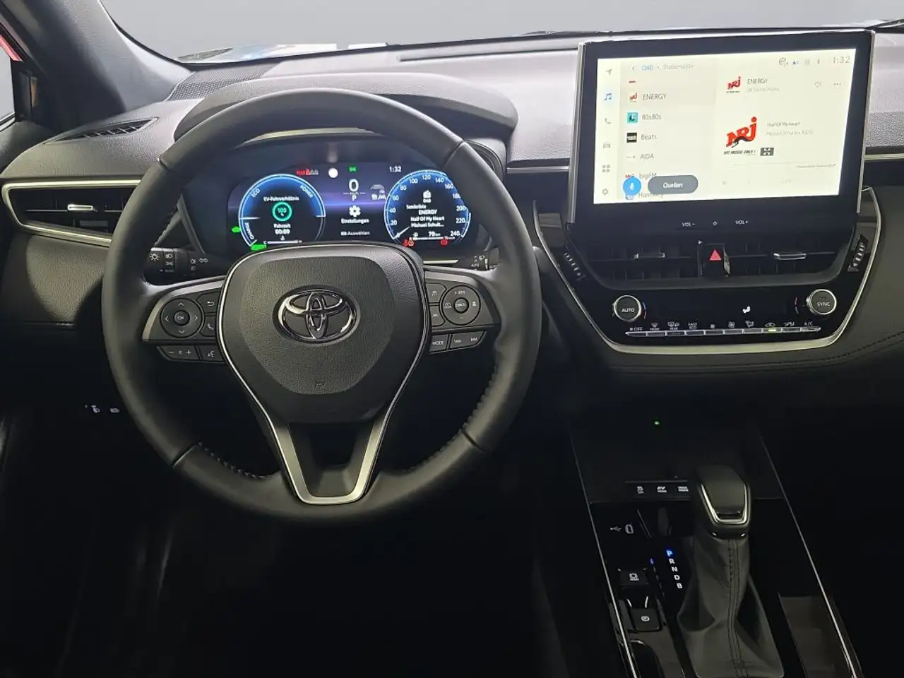Toyota Corolla Cross Hybrid 2.0 VVT-i Teamplayer 14