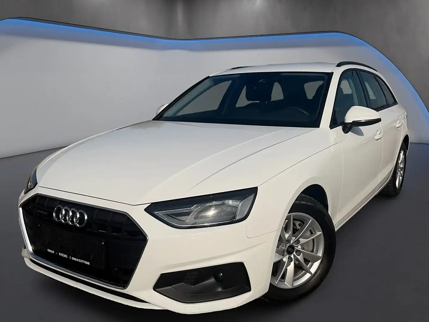 Audi A4 Avant 40 TDI quattro S-tronic*AHK*Sitzh.*Navi* Weiß - 1