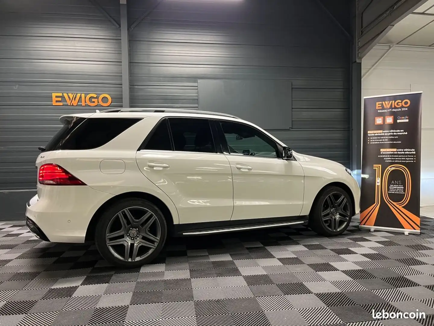 Mercedes-Benz GLE 250 Classe 2.2 250 d 205 fascination 4matic 9g-tronic bva amg Wit - 2