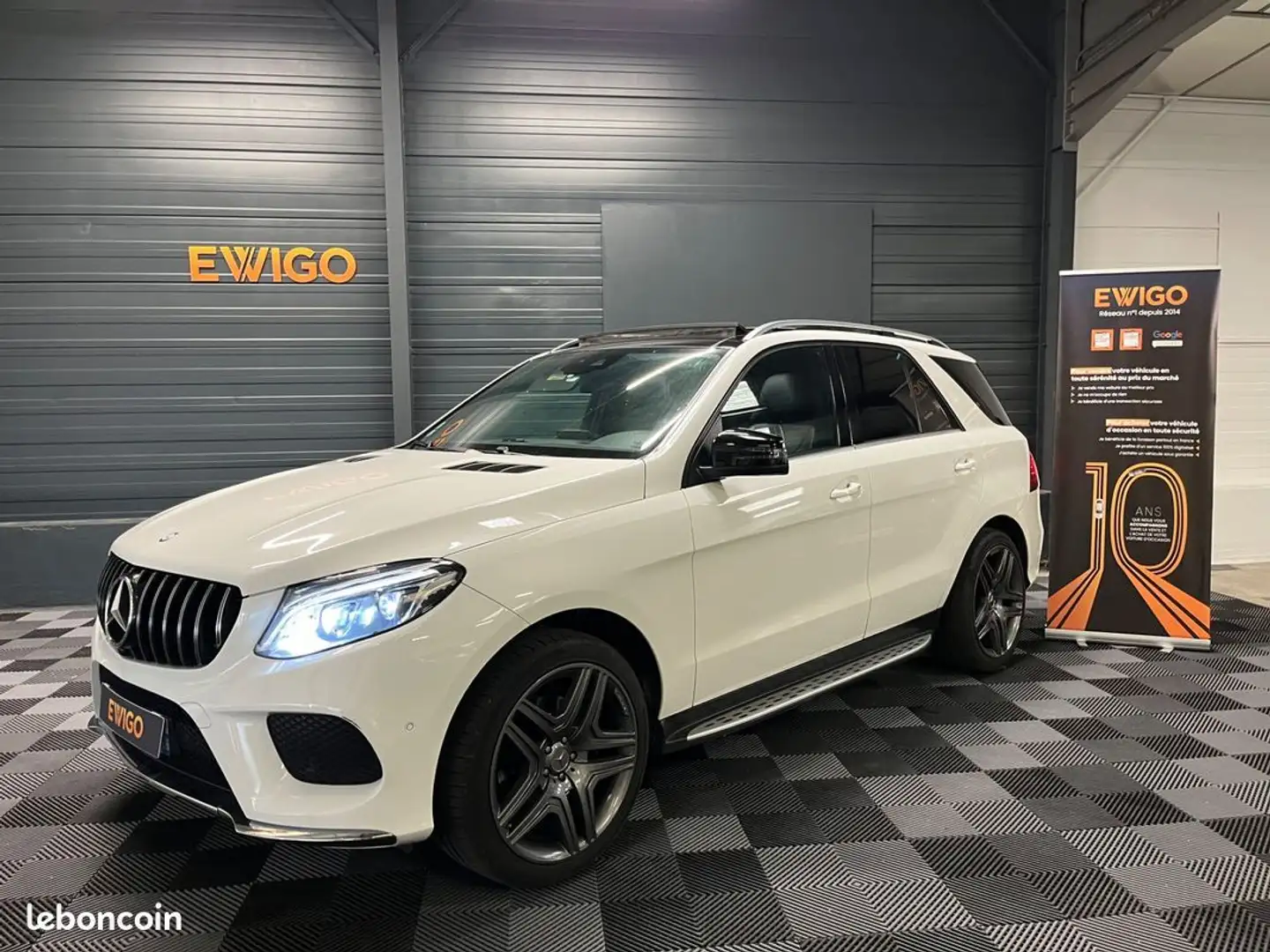 Mercedes-Benz GLE 250 Classe 2.2 250 d 205 fascination 4matic 9g-tronic bva amg Wit - 1