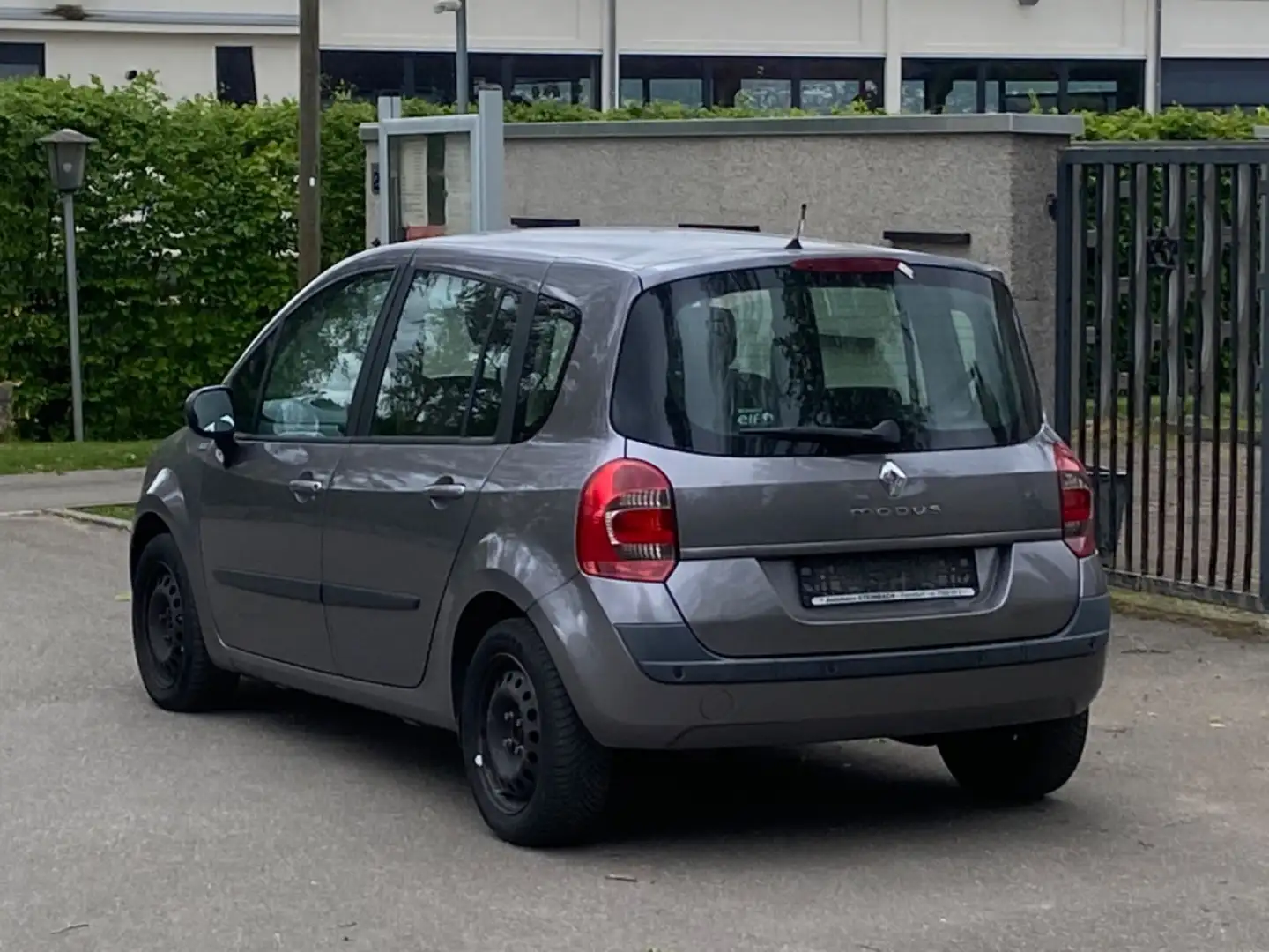 Renault Grand Modus YAHOO! Grey - 2