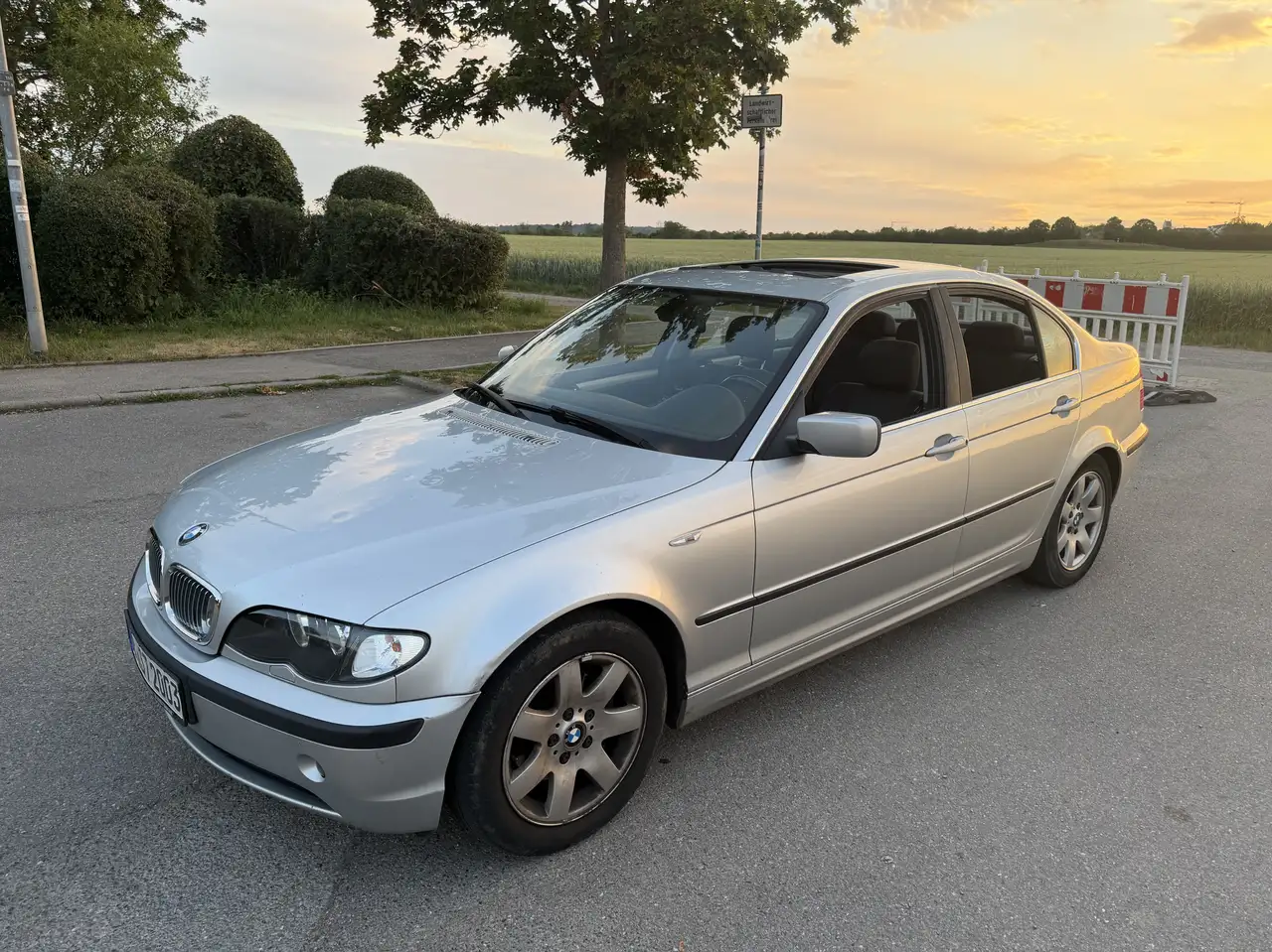 BMW 320, foto 1