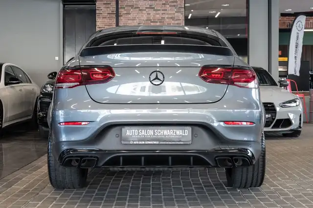 Mercedes-Benz GLC view 9