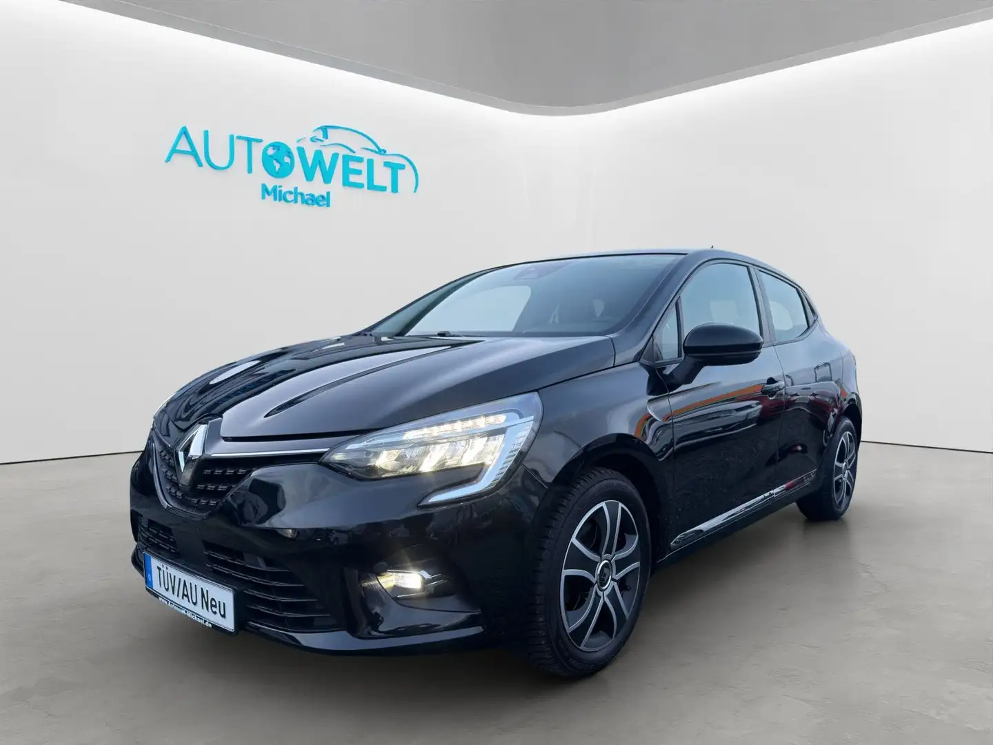 Renault Clio 1.5dCI KLIMA GJR LED DAB NAV PDC TÜV NEU Weiß - 1