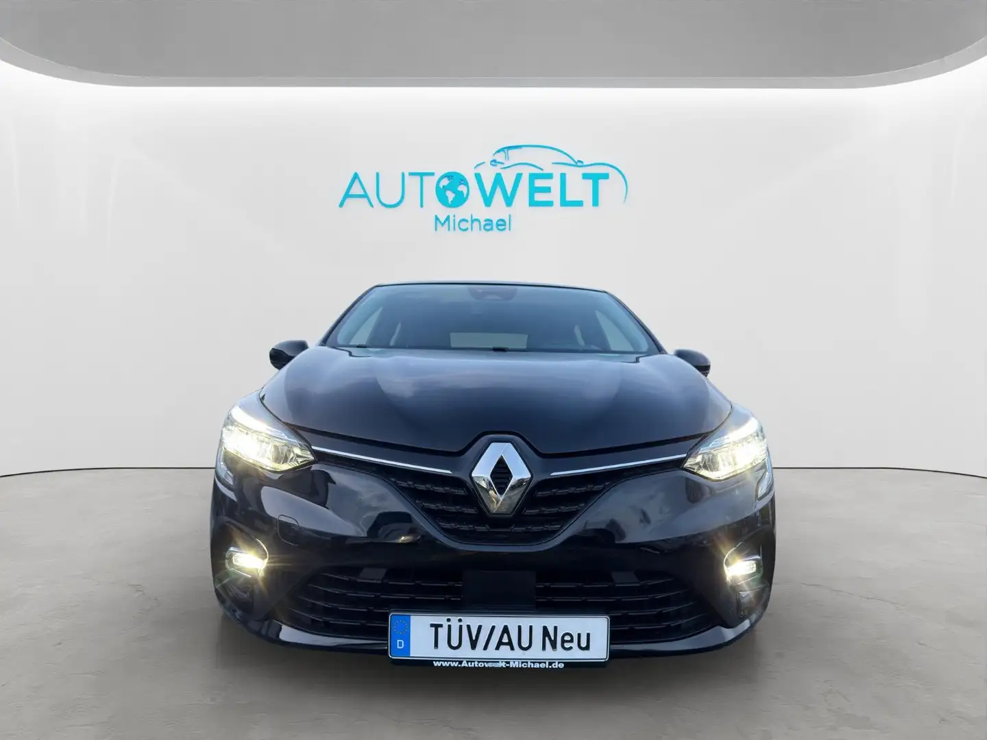 Renault Clio 1.5dCI KLIMA GJR LED DAB NAV PDC TÜV NEU Weiß - 2