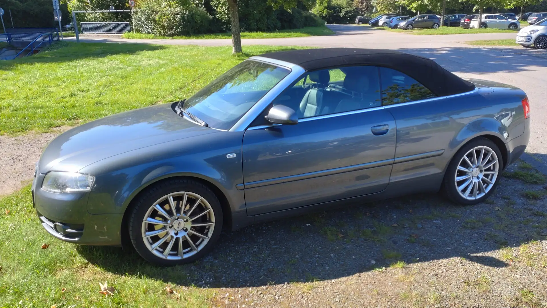 Audi Cabriolet A4 1,8 T Серый - 1