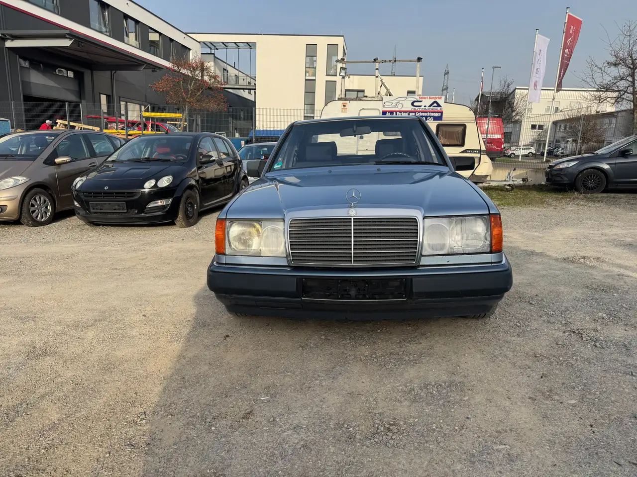 Mercedes-Benz E 230 E-Klasse, foto 1