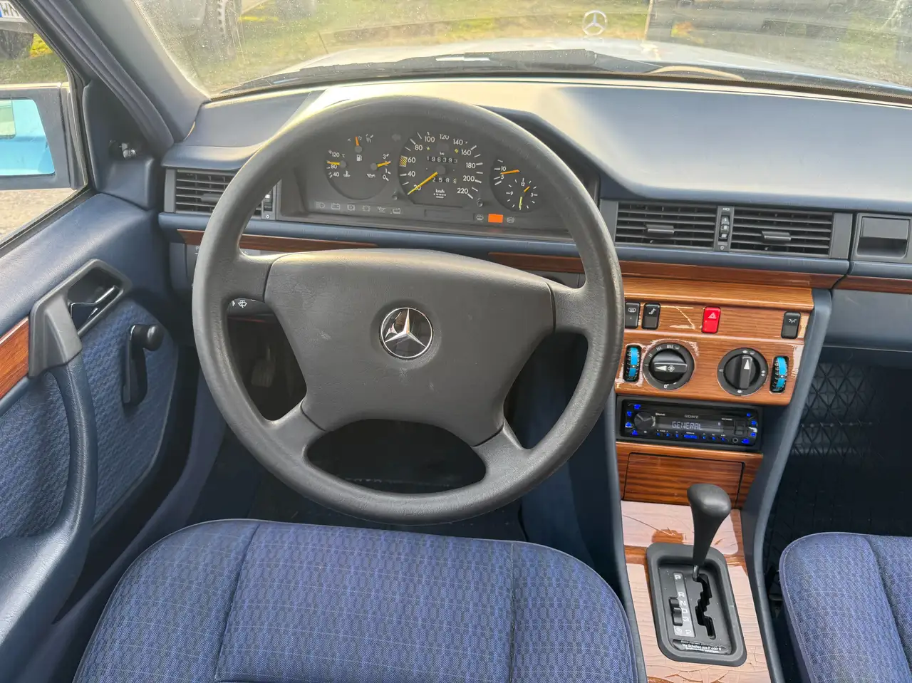 Mercedes-Benz E 230 E-Klasse, foto 11