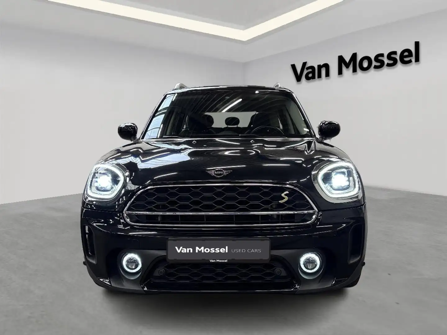 MINI Cooper SE Countryman ALL4 AT PANO/LEDER/NAV/LED/ALU/CRUISE Noir - 2