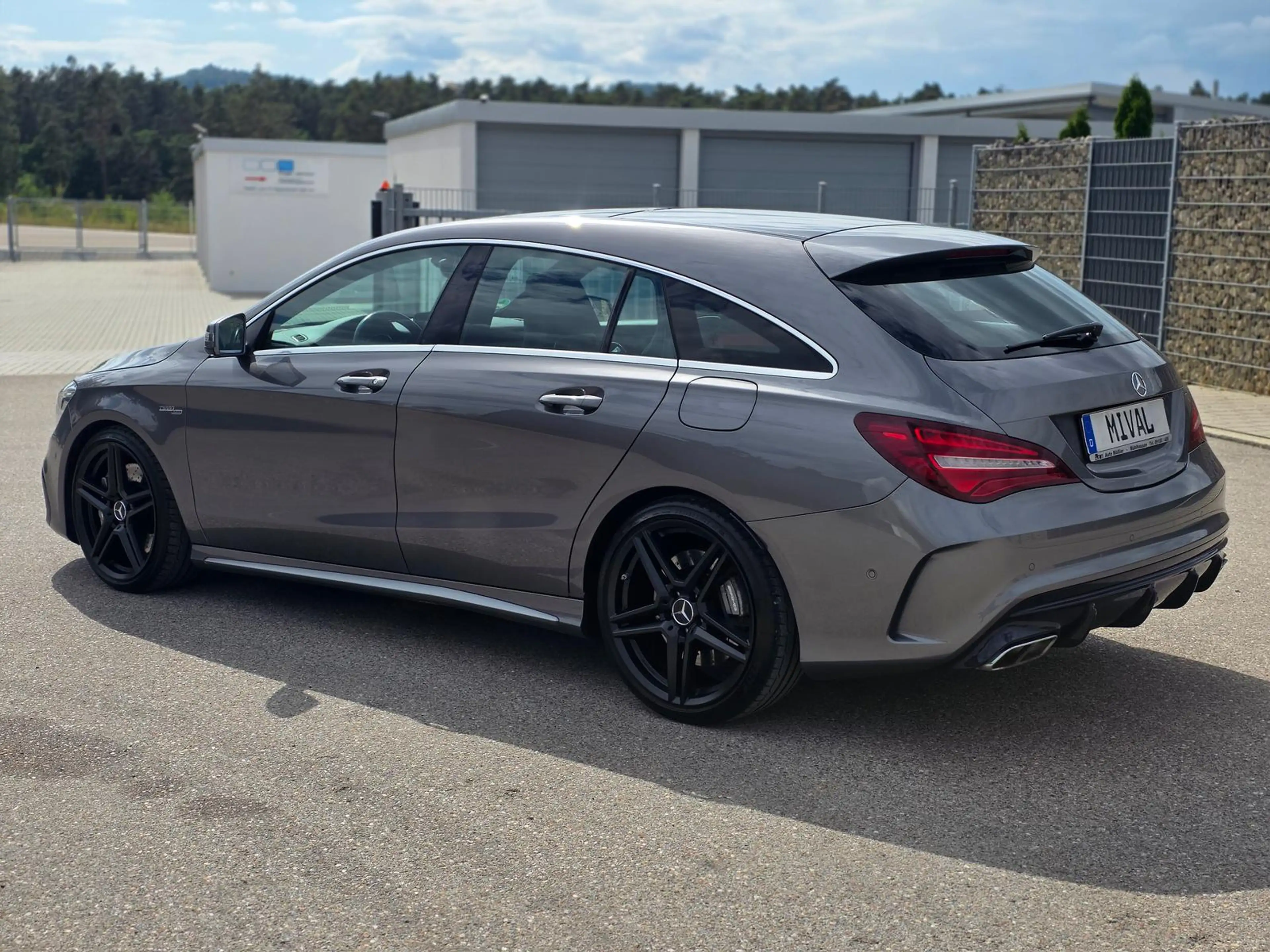 Mercedes-Benz CLA 45 AMG 4Matic/Pano/Memory/ServiceNeu — photo 5