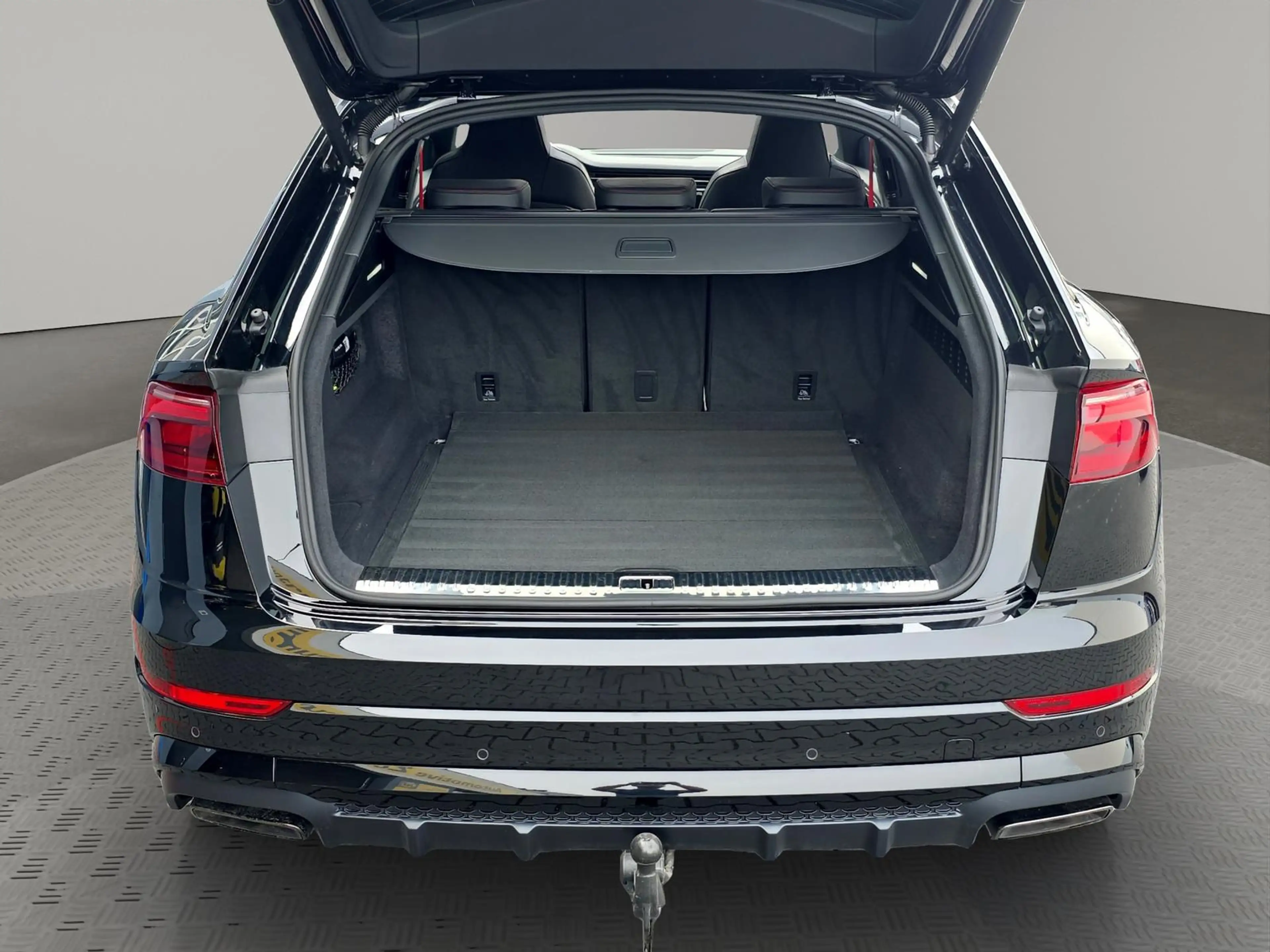Audi Q8 50 TDI STDHZ LASER PANO AHK LEDER B&O UVP 139T€ — photo 7