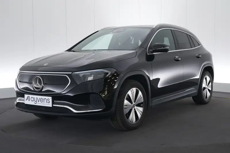 MERCEDES-BENZ Eqa