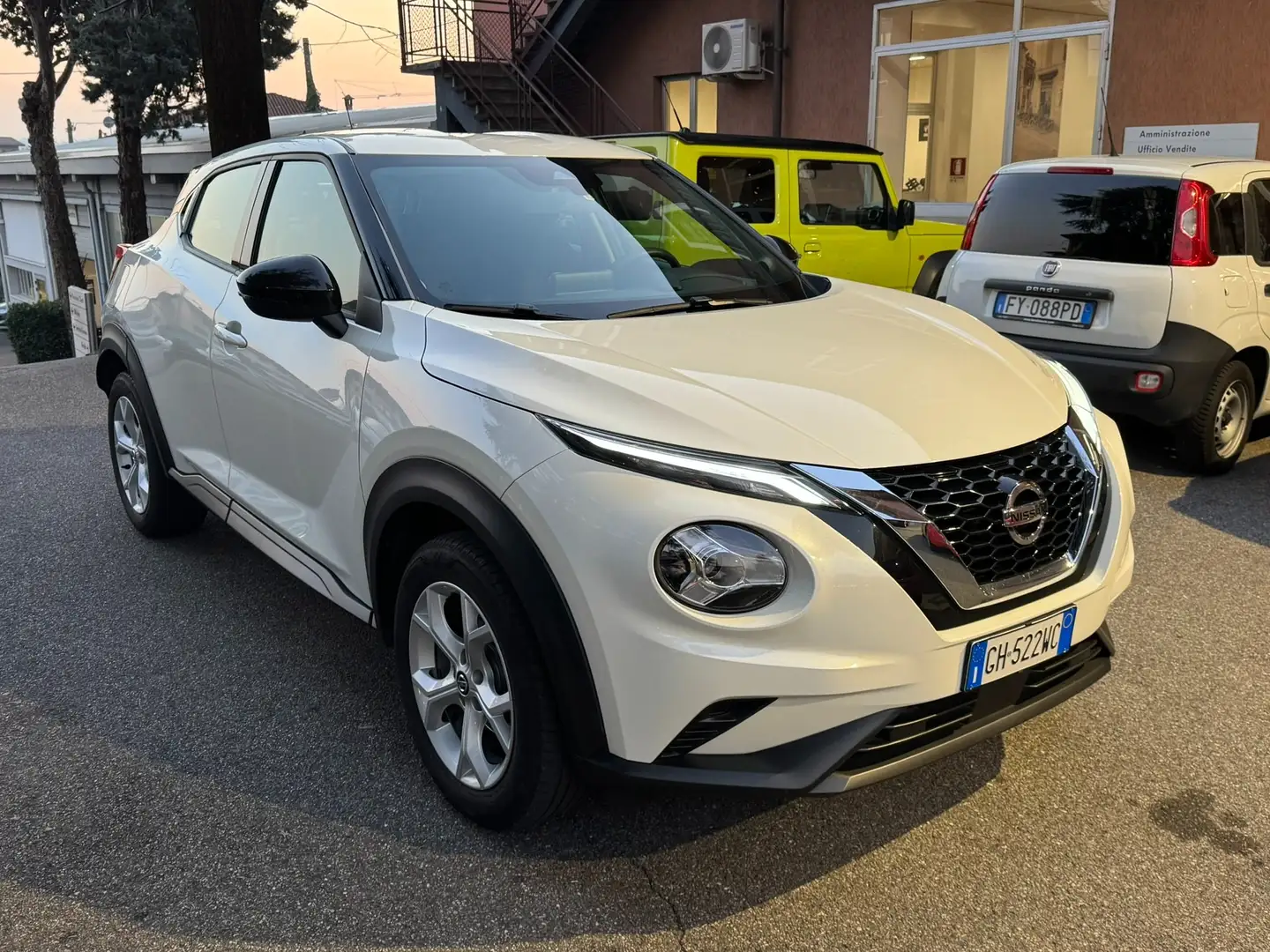 Nissan Juke 1.0 dig-t Acenta 114cv dct TAGLIANDI CERTIFICATI! Bianco - 2