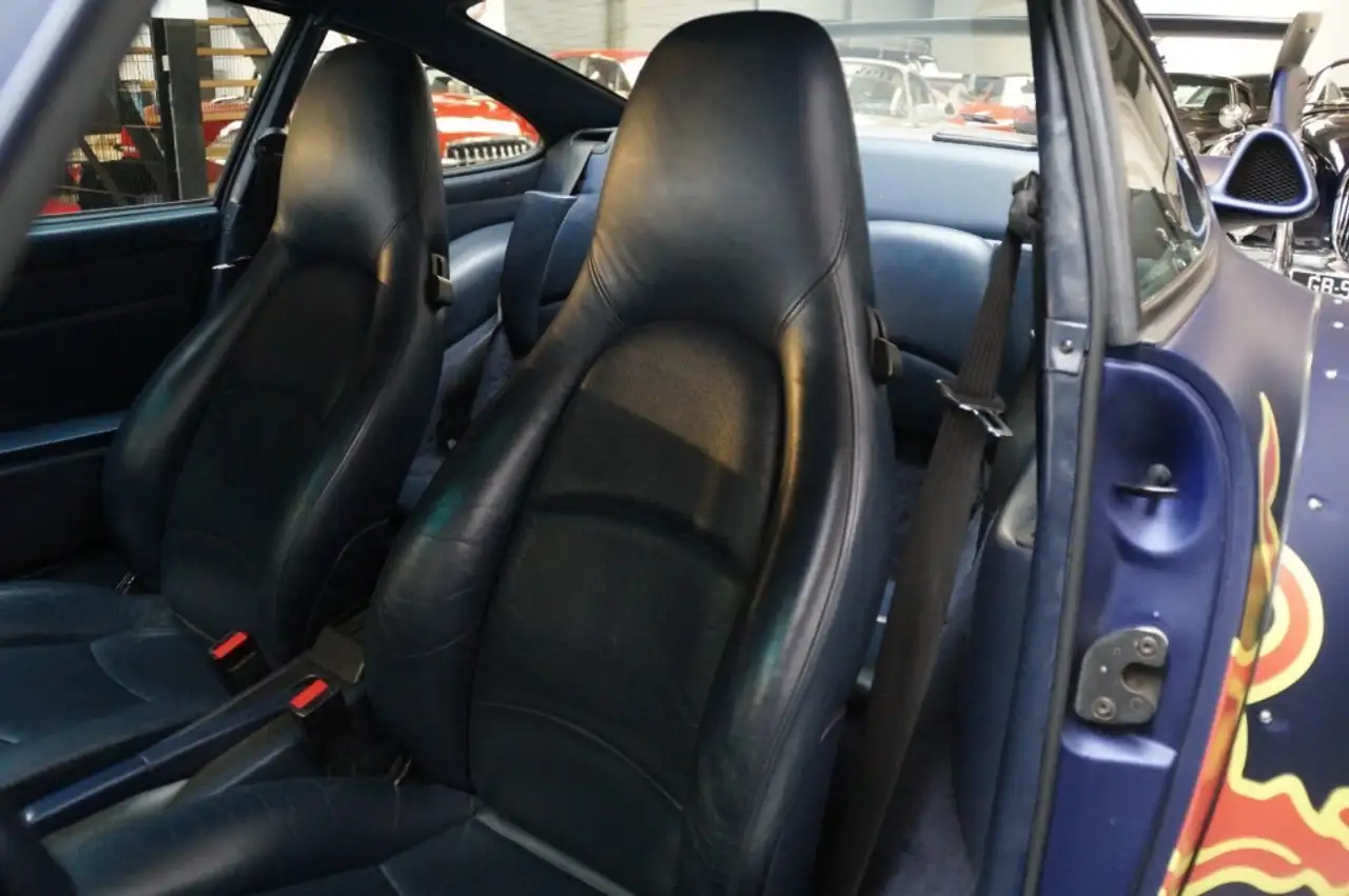 Porsche 993 RWB Europe #12 Red Bull Verstappen Tribute (1994), foto 10