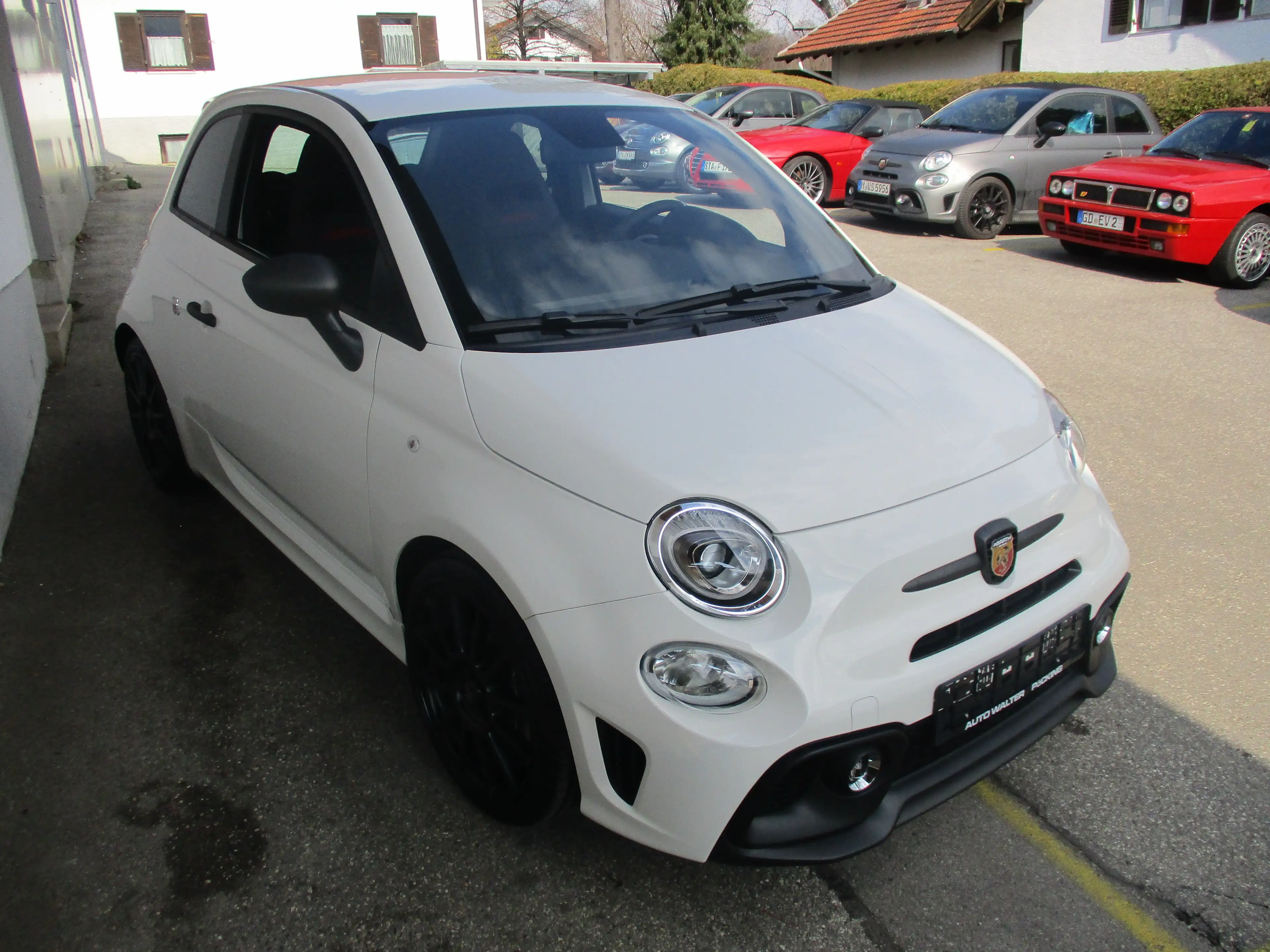 Abarth 595 595, Sabelt, Klimaaut., Navi, Beats, Apple Carpl. — photo 3