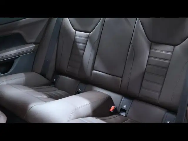 BMW 4 Series view 16