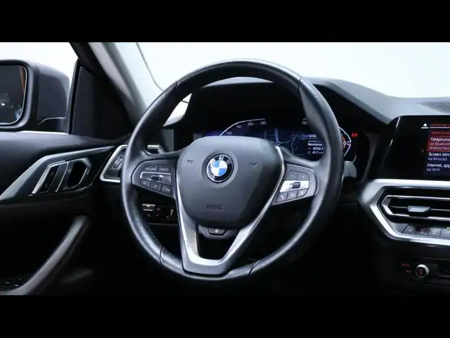 BMW 4 Series view 18