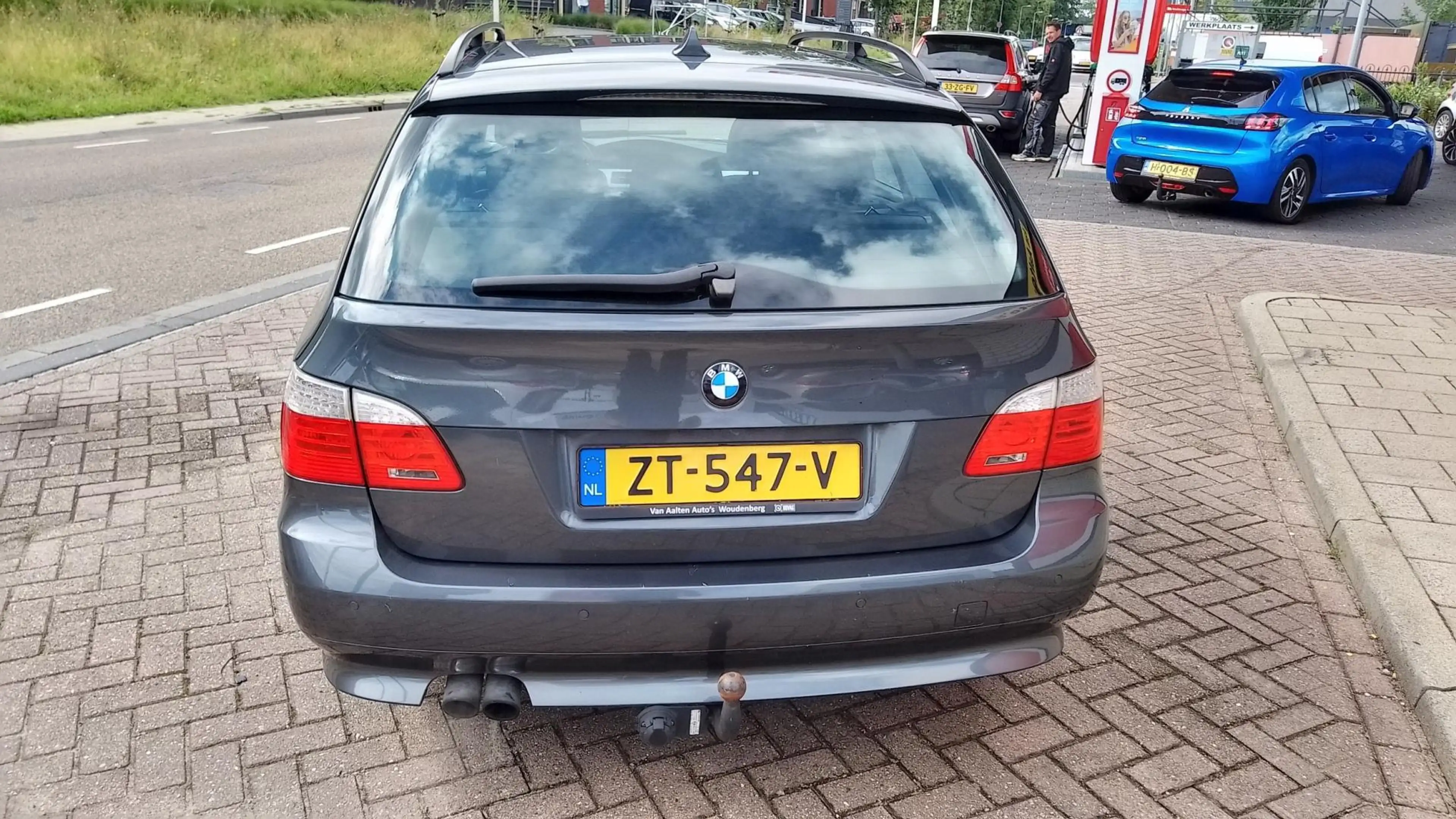 BMW 523 5-serie Touring 523i prijs is incl nieuwe apk, afl — photo 3