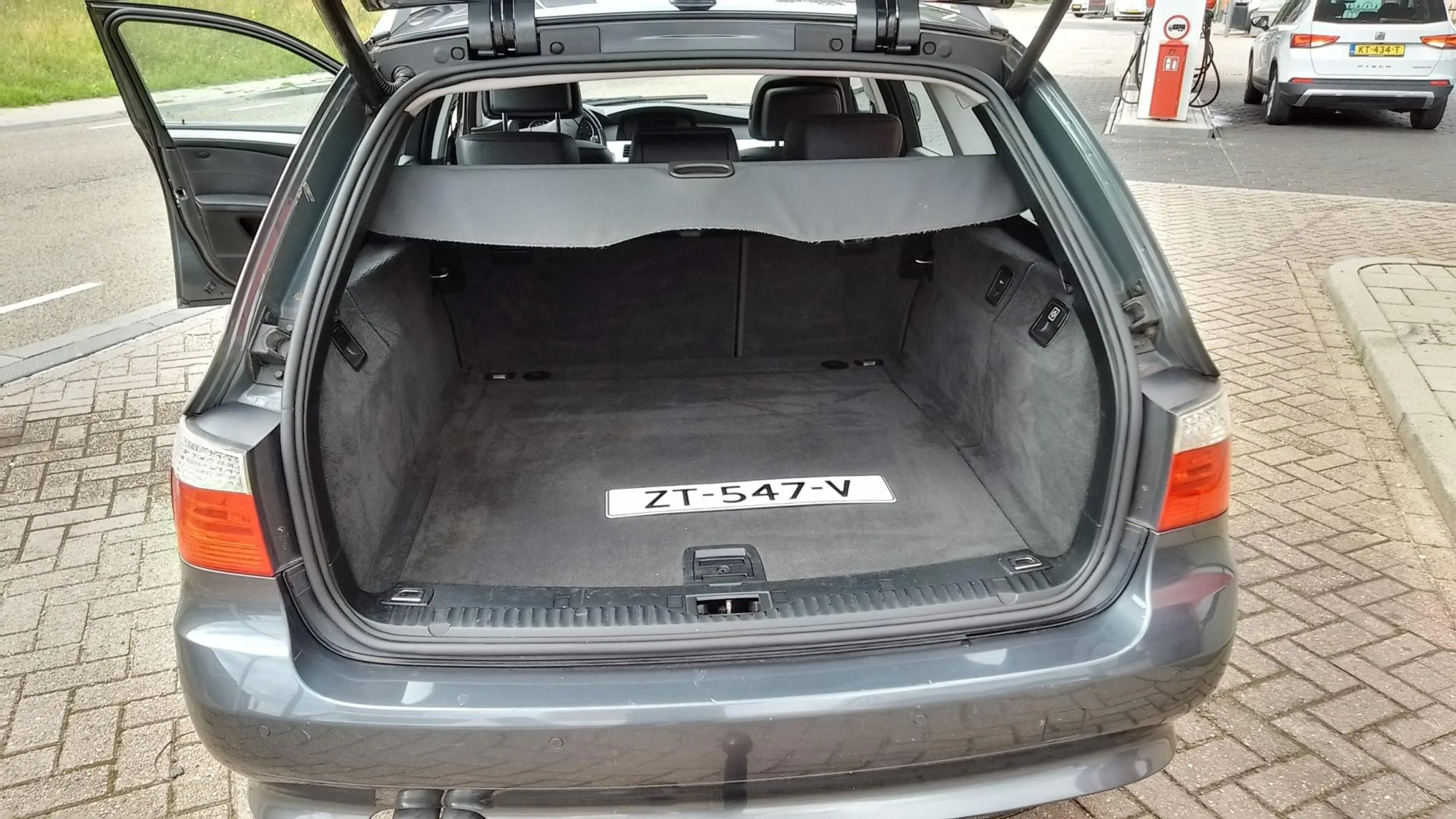 BMW 523 5-serie Touring 523i prijs is incl nieuwe apk, afl — photo 13