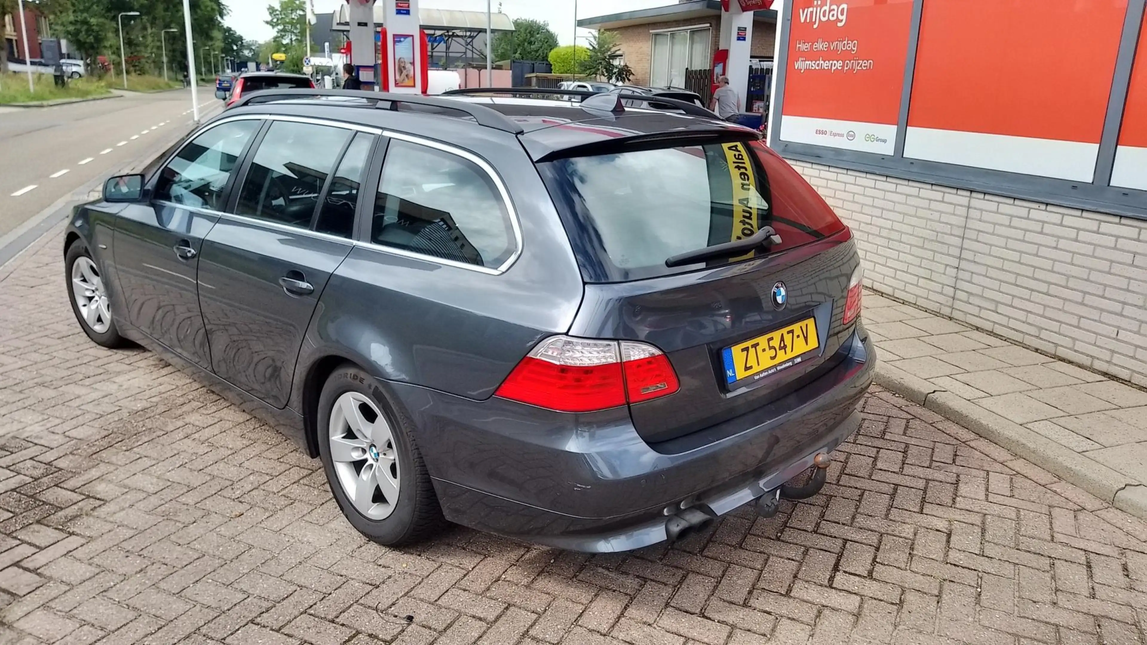 BMW 523 5-serie Touring 523i prijs is incl nieuwe apk, afl — photo 2