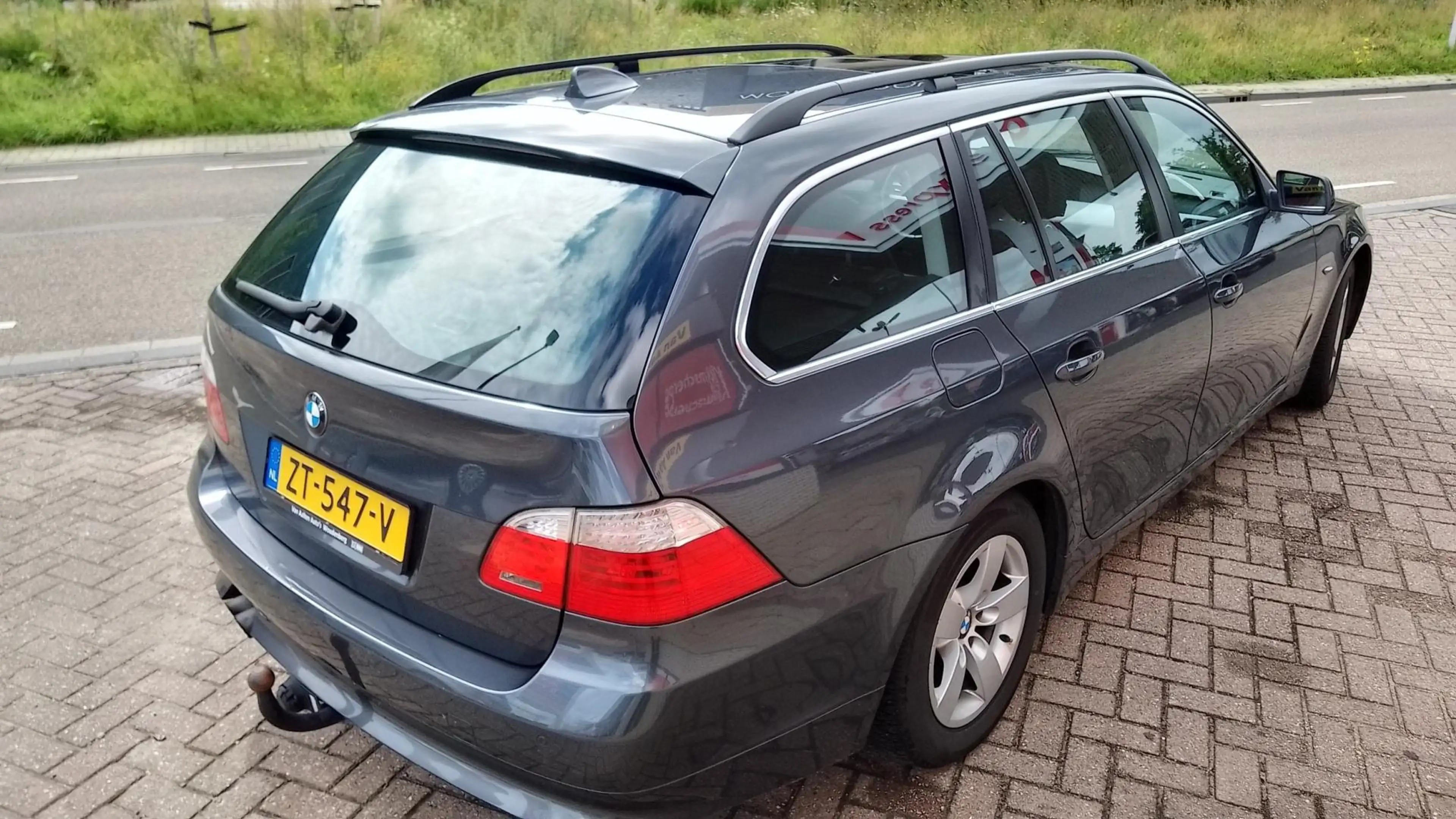 BMW 523 5-serie Touring 523i prijs is incl nieuwe apk, afl — photo 4