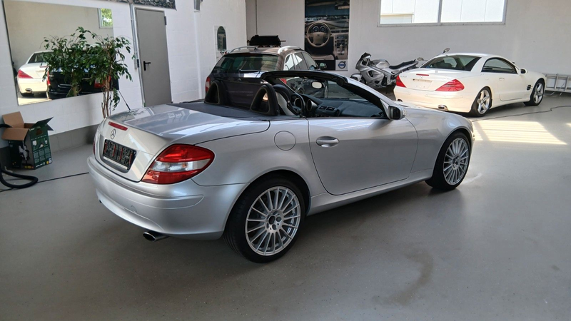 Mercedes-Benz SLK 200 Kompr. Mod. 2006 Autom Leder Airscarf — photo 4