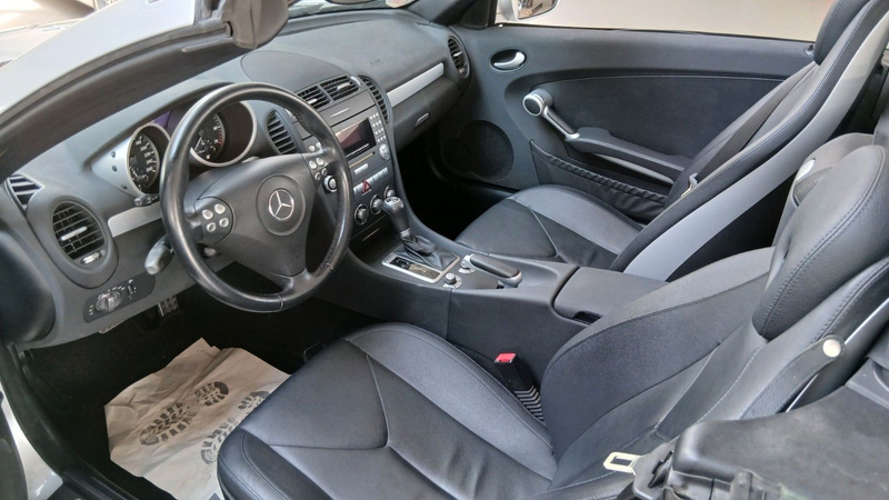 Mercedes-Benz SLK 200 Kompr. Mod. 2006 Autom Leder Airscarf — photo 5