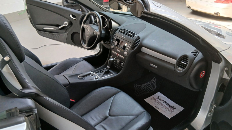 Mercedes-Benz SLK 200 Kompr. Mod. 2006 Autom Leder Airscarf — photo 9